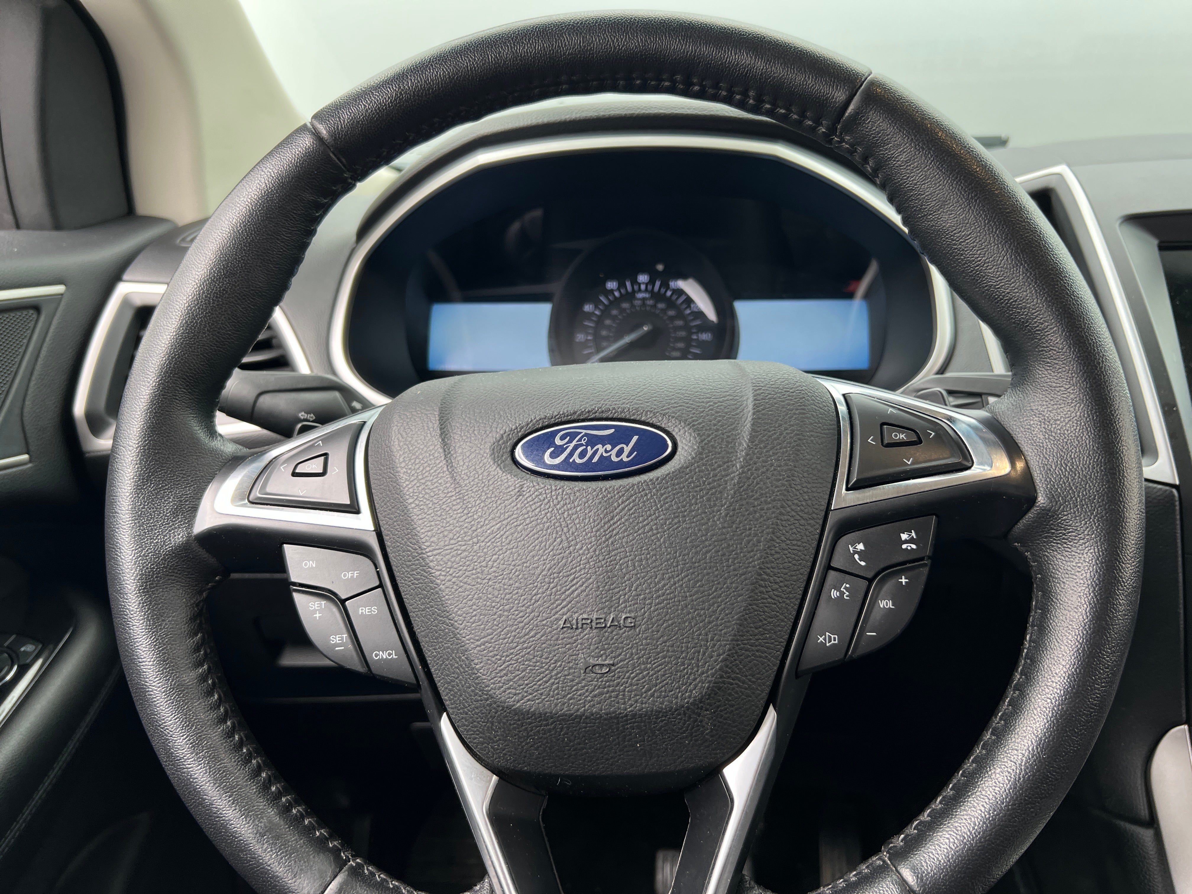 2017 Ford Edge SEL 5