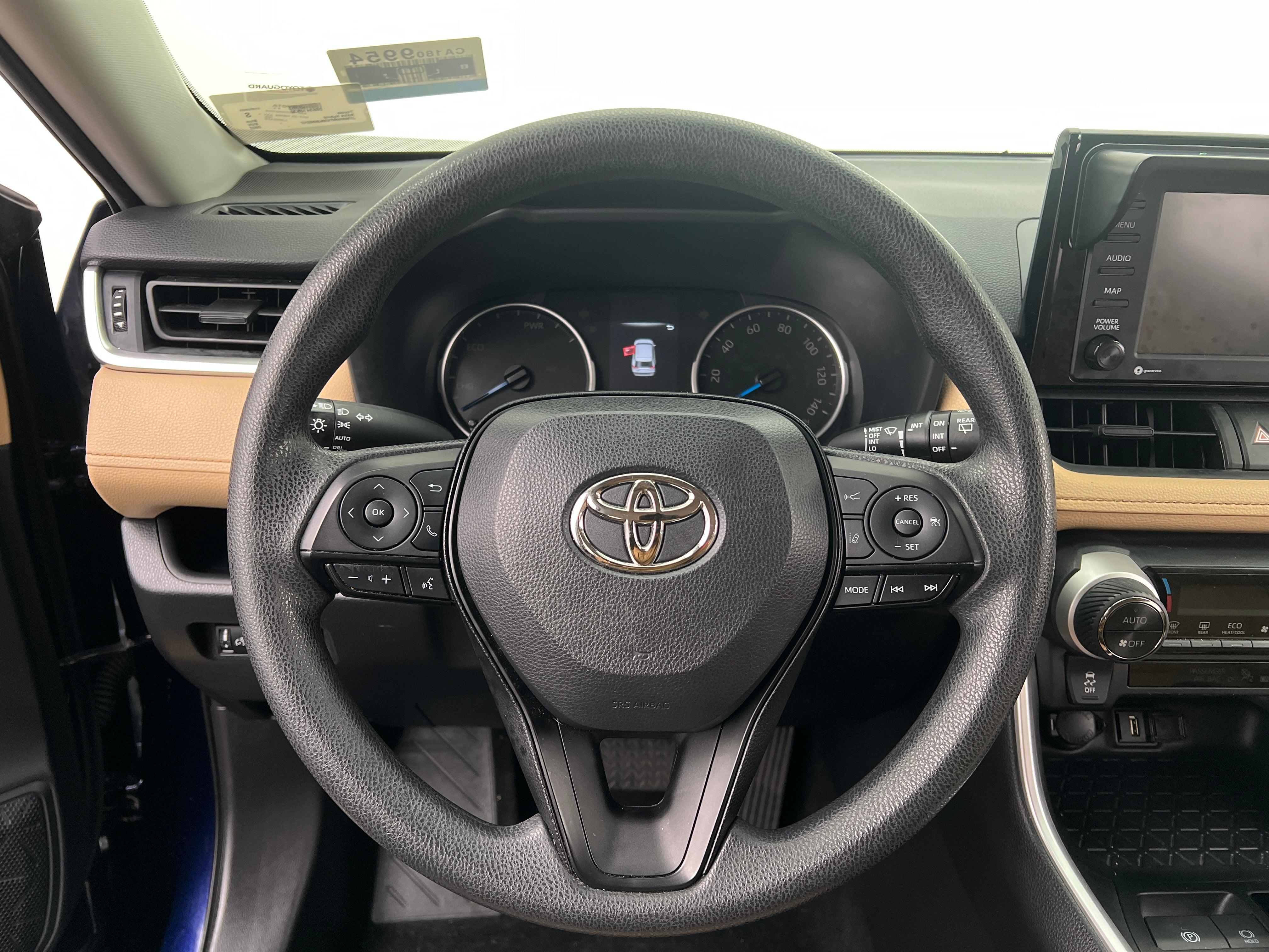 2022 Toyota RAV4 XLE 5