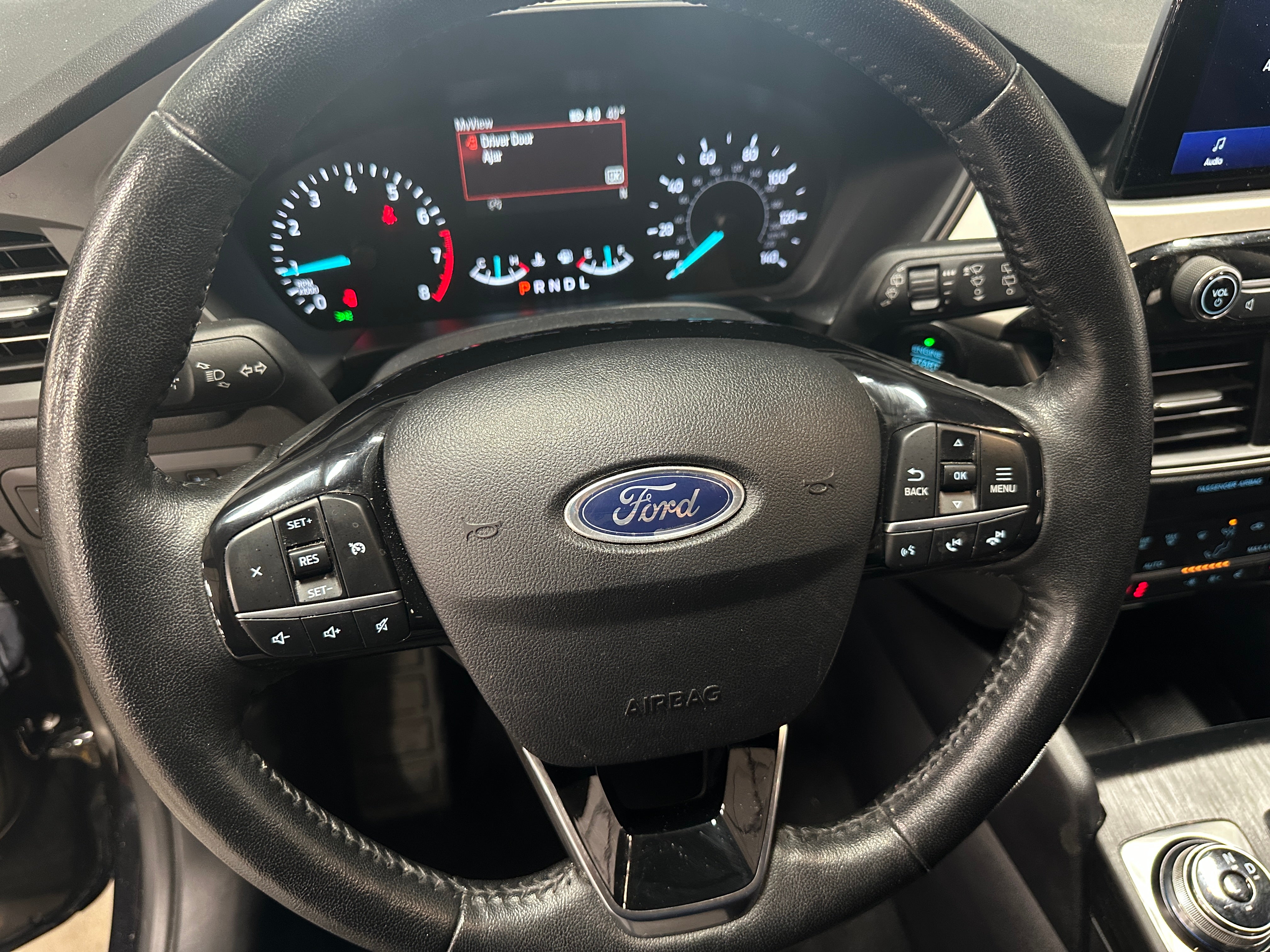 2021 Ford Escape SEL 5