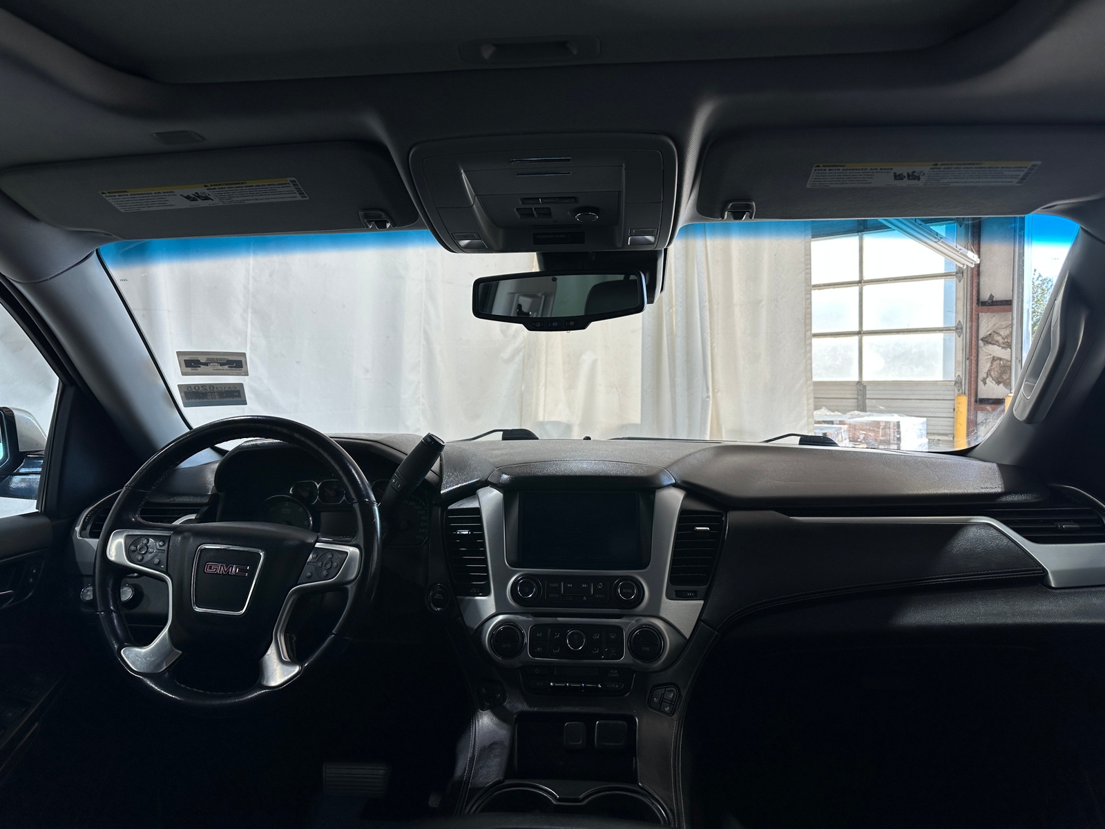 Thumbnail: 2020 GMC Yukon XL - 2