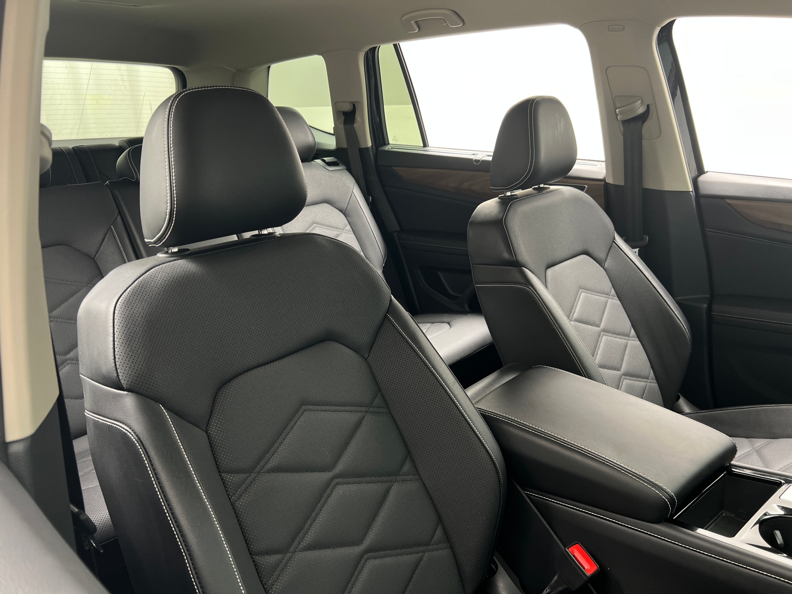 Thumbnail: 2024 Volkswagen Atlas - 2