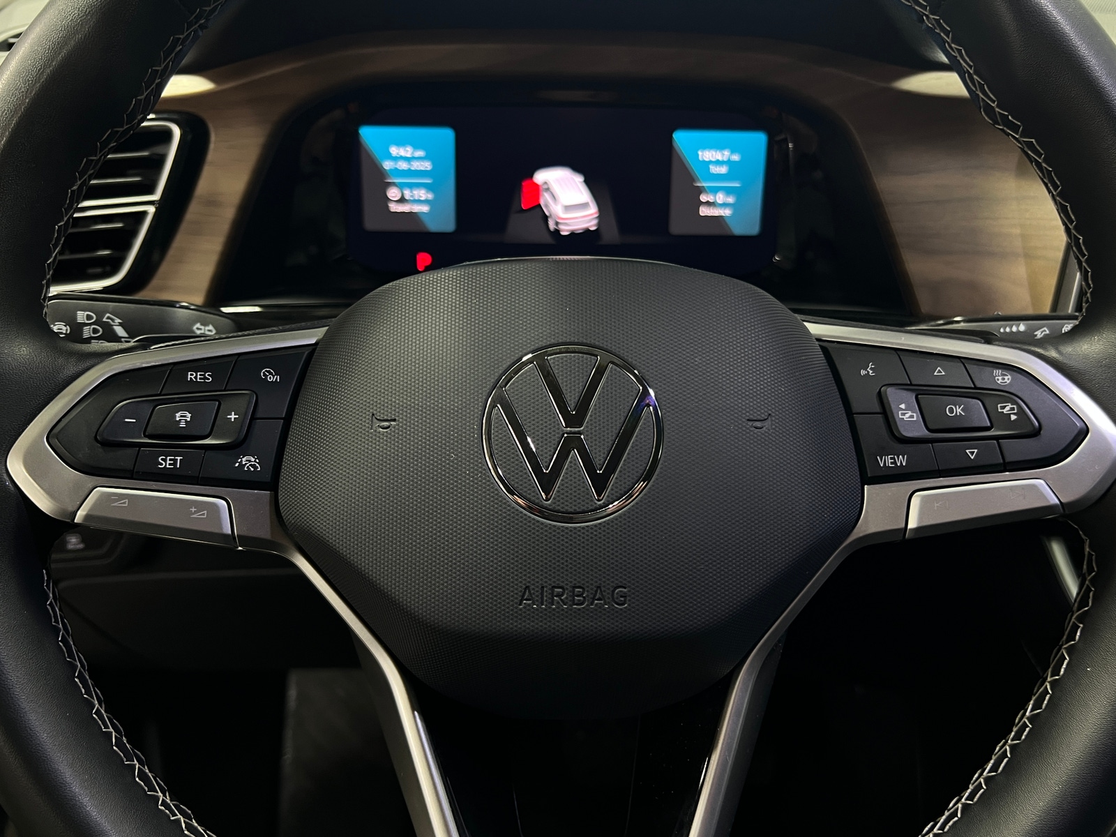 Thumbnail: 2024 Volkswagen Atlas - 5