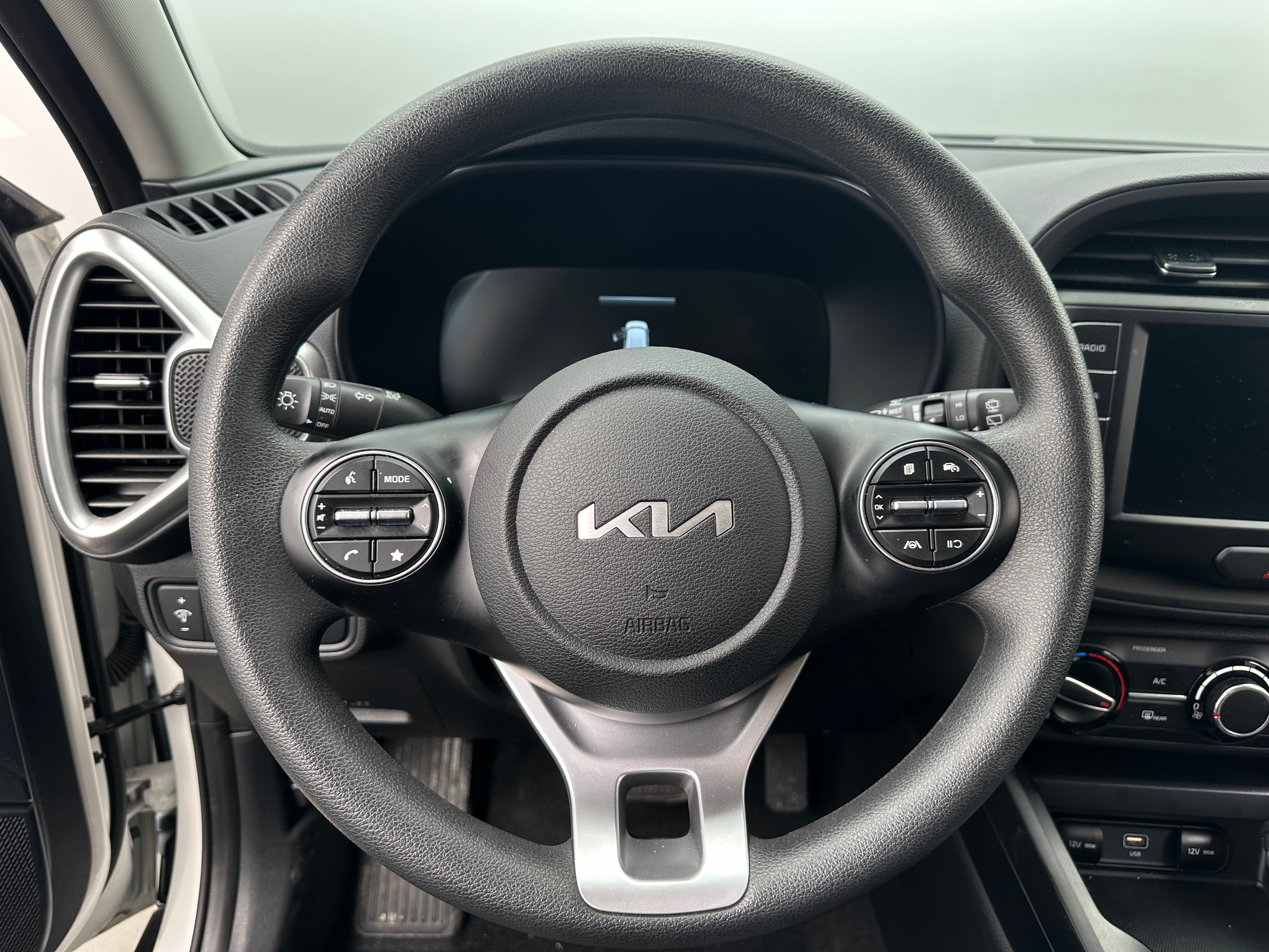 2024 Kia Soul LX 5