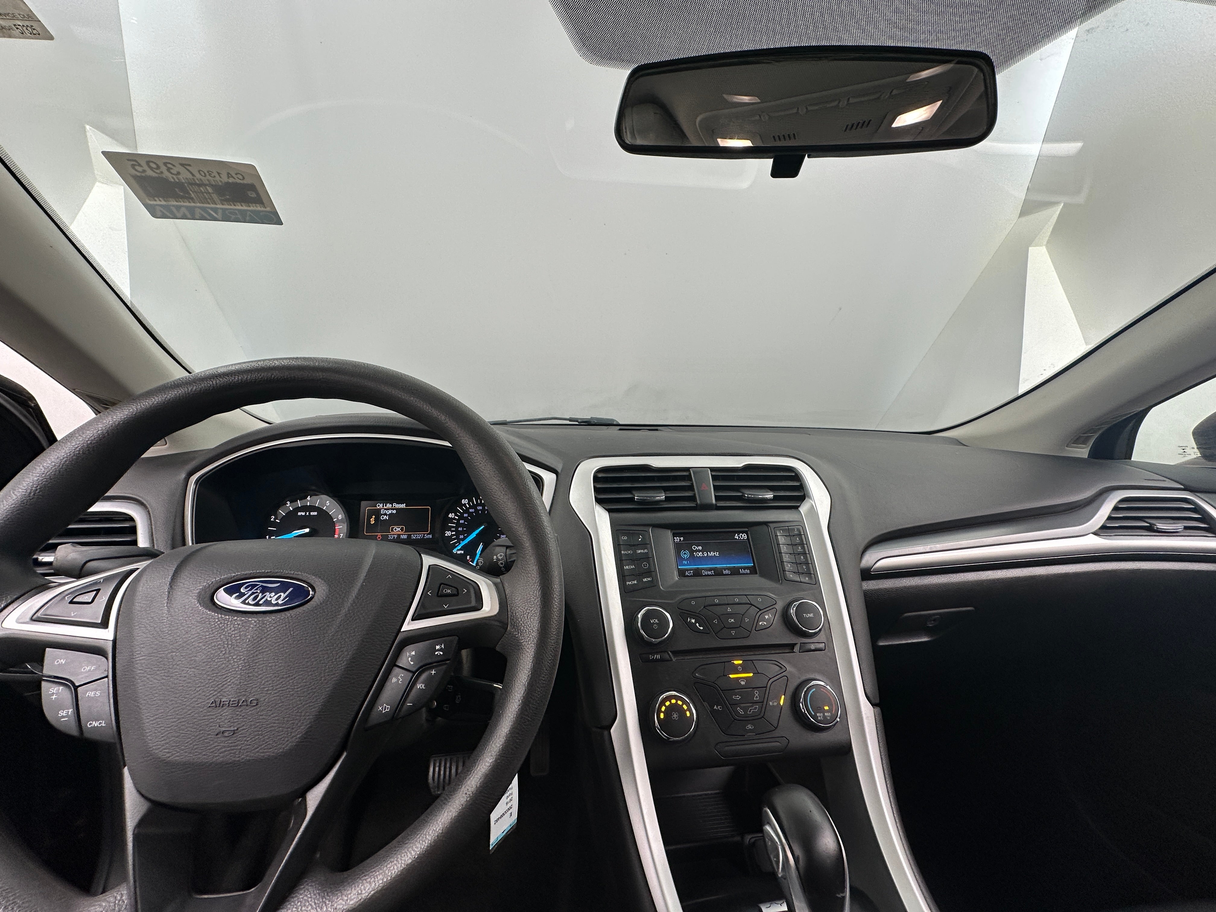 2016 Ford Fusion SE 3