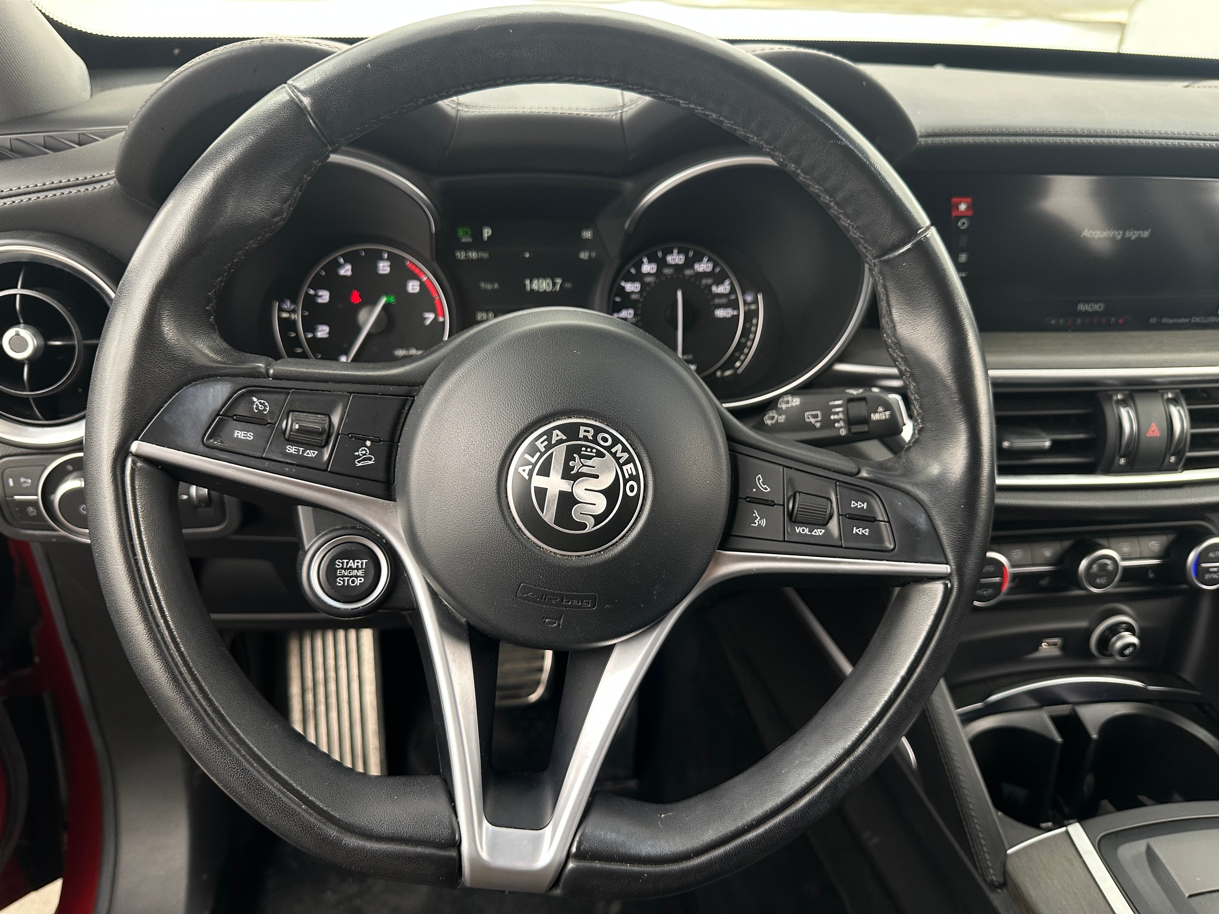 2018 Alfa Romeo Stelvio Ti Lusso 4
