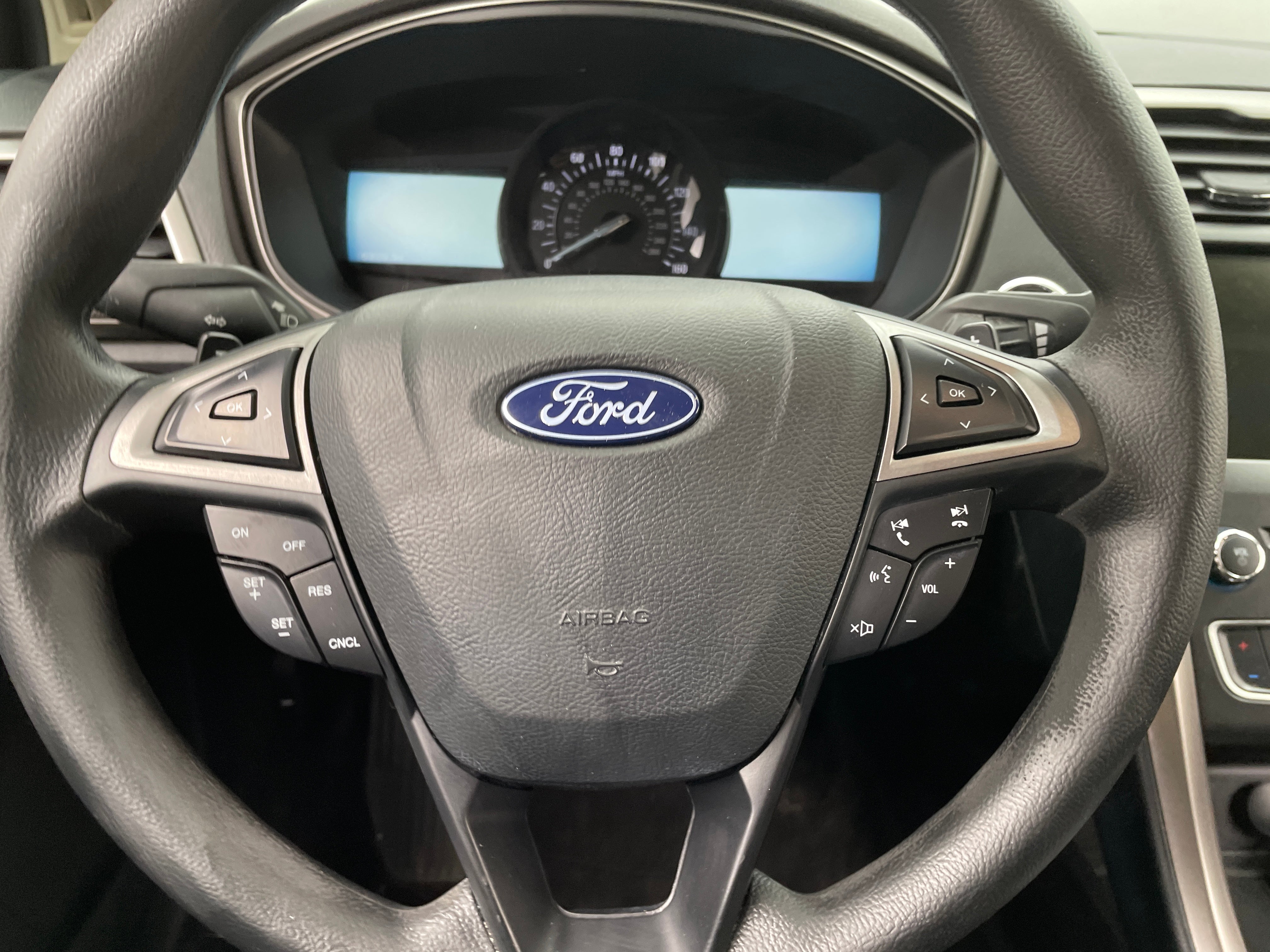 2018 Ford Fusion SE 5