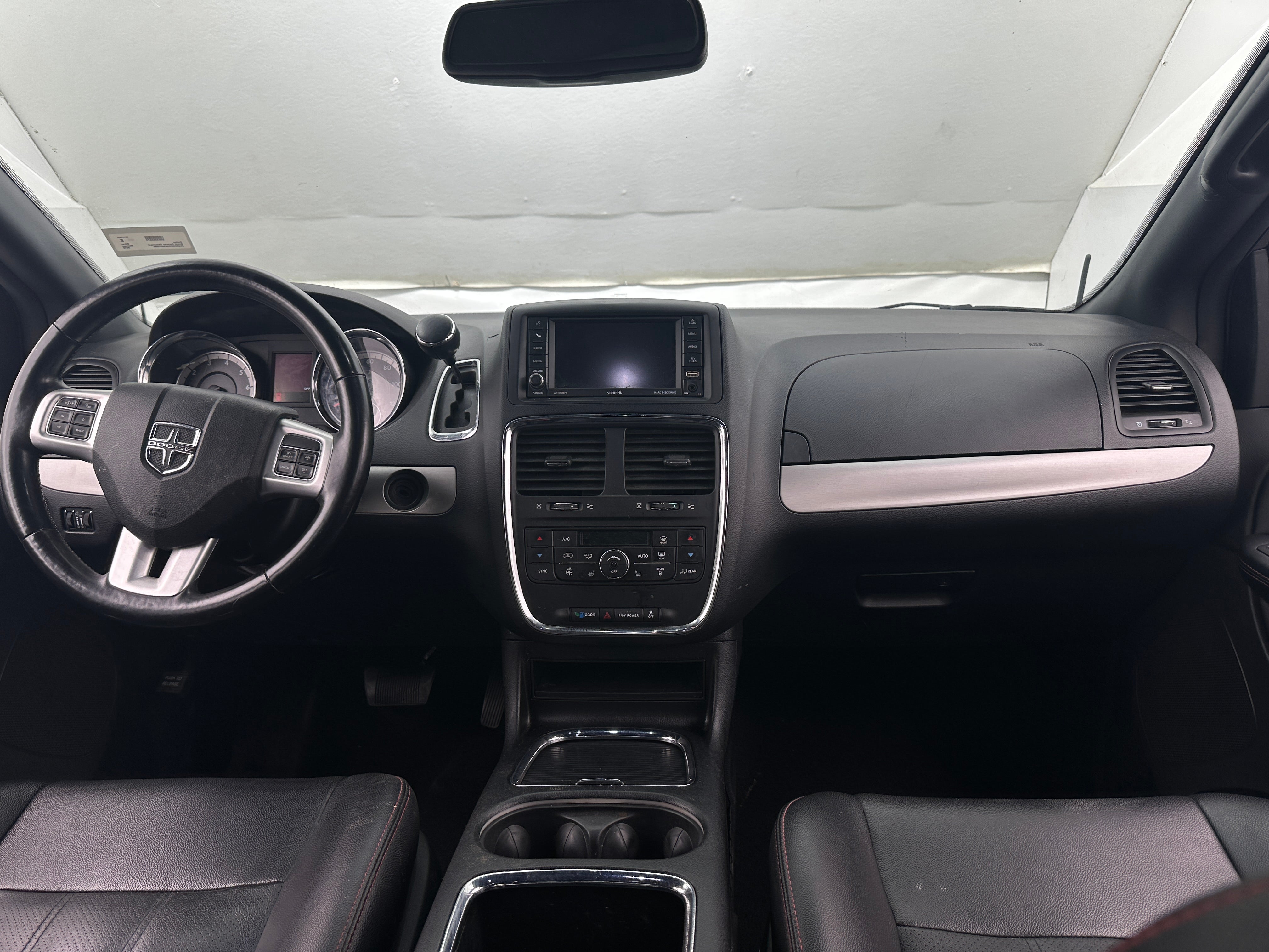 2019 Dodge Grand Caravan SE 2