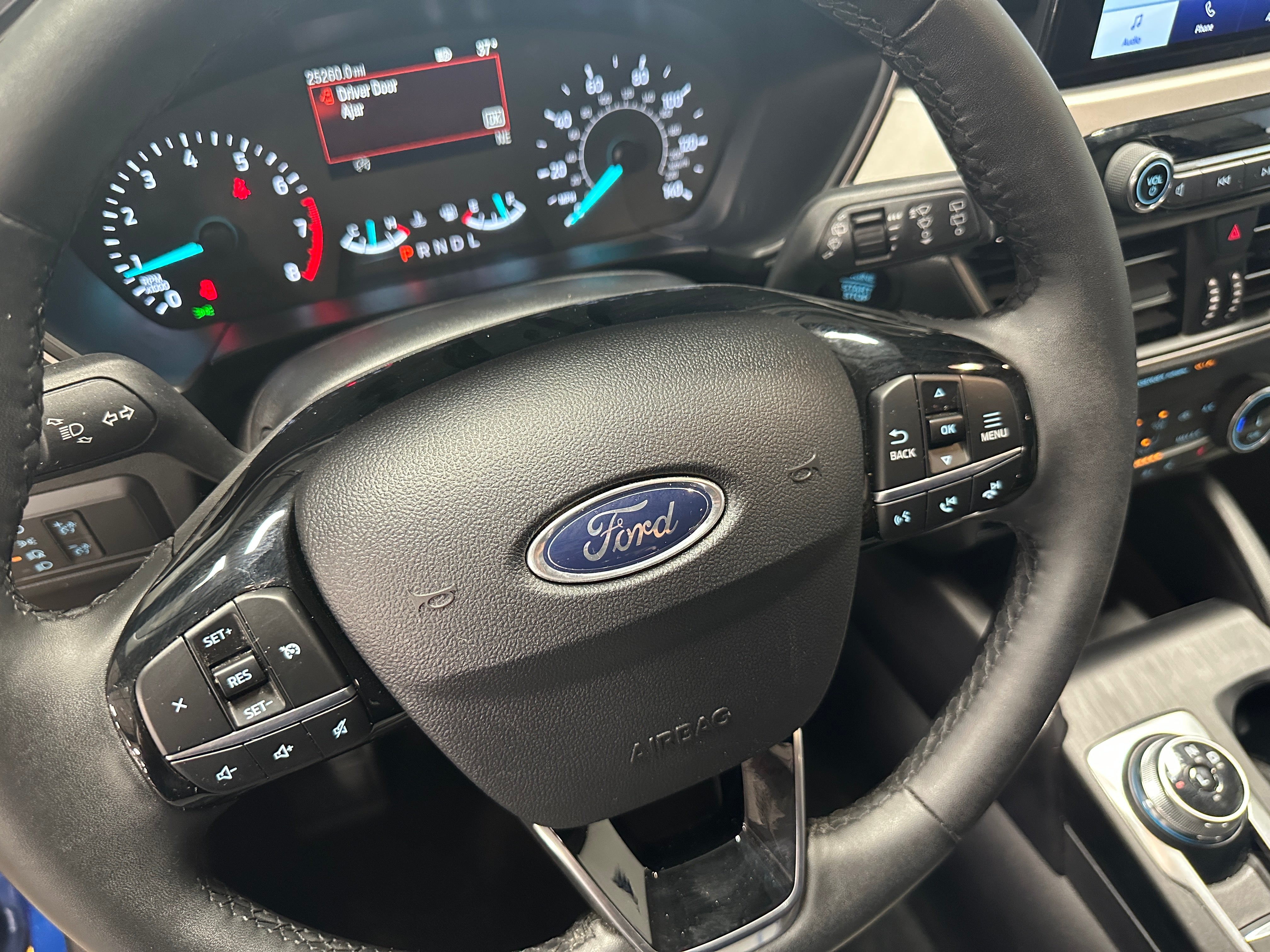 2022 Ford Escape SE 5