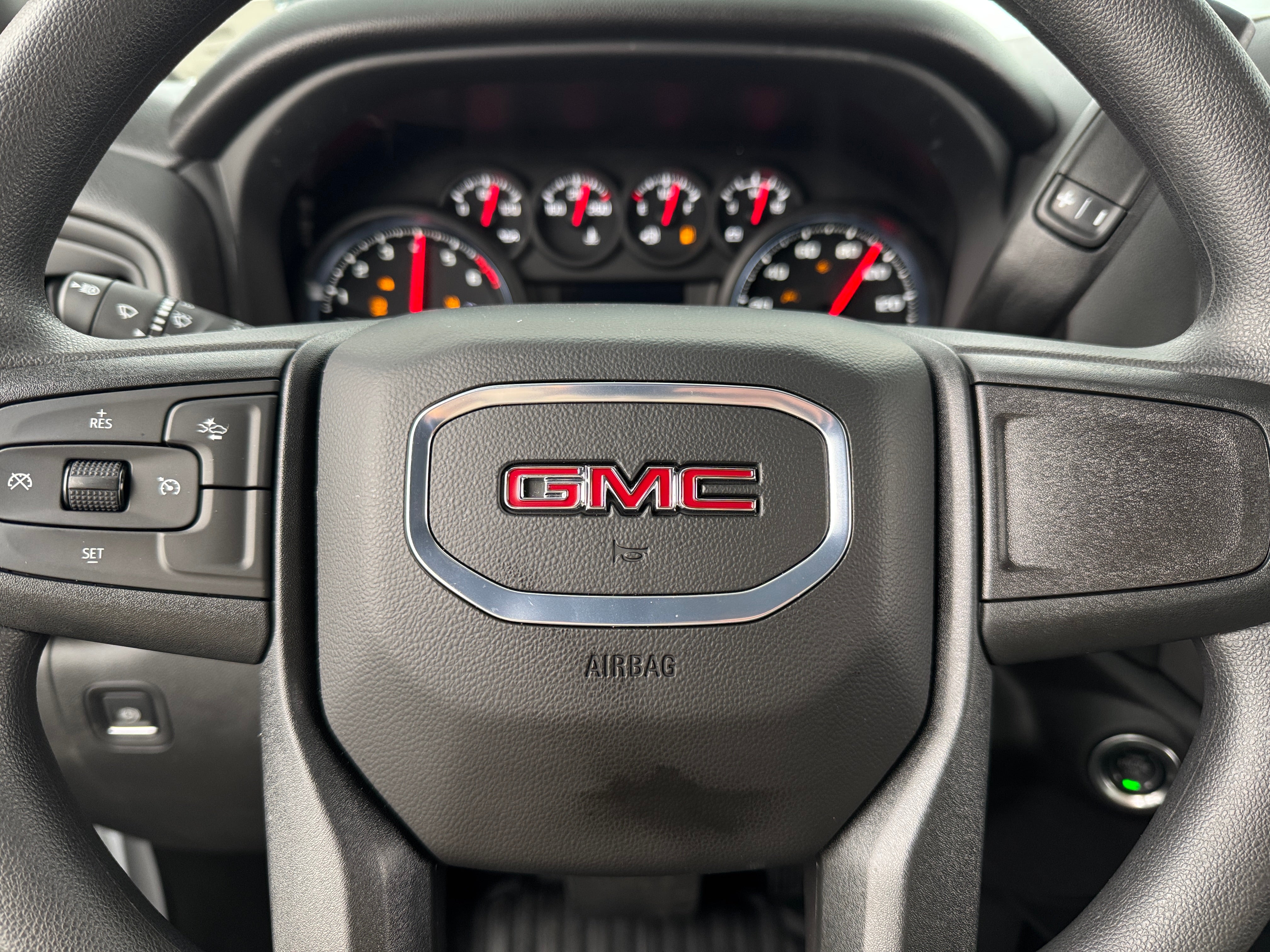 2024 GMC Sierra 1500 Pro 5