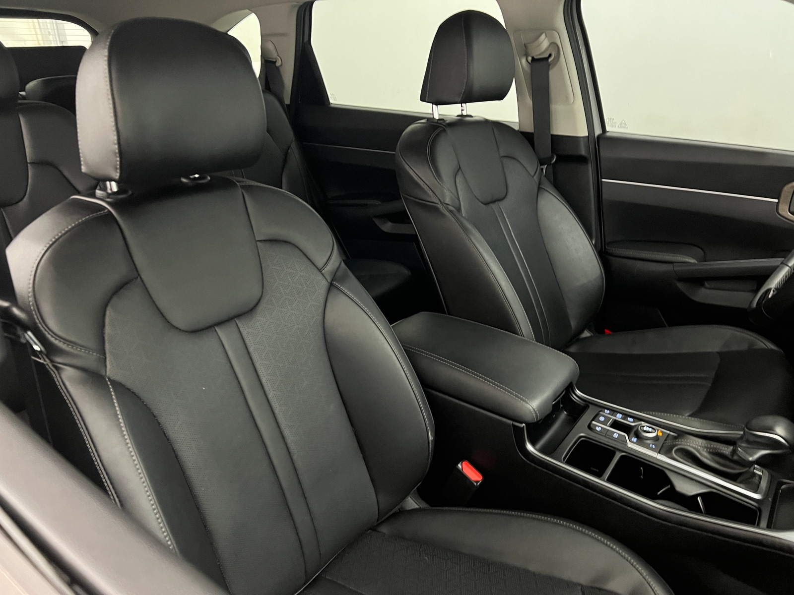 Thumbnail: 2022 Kia Sorento - 2