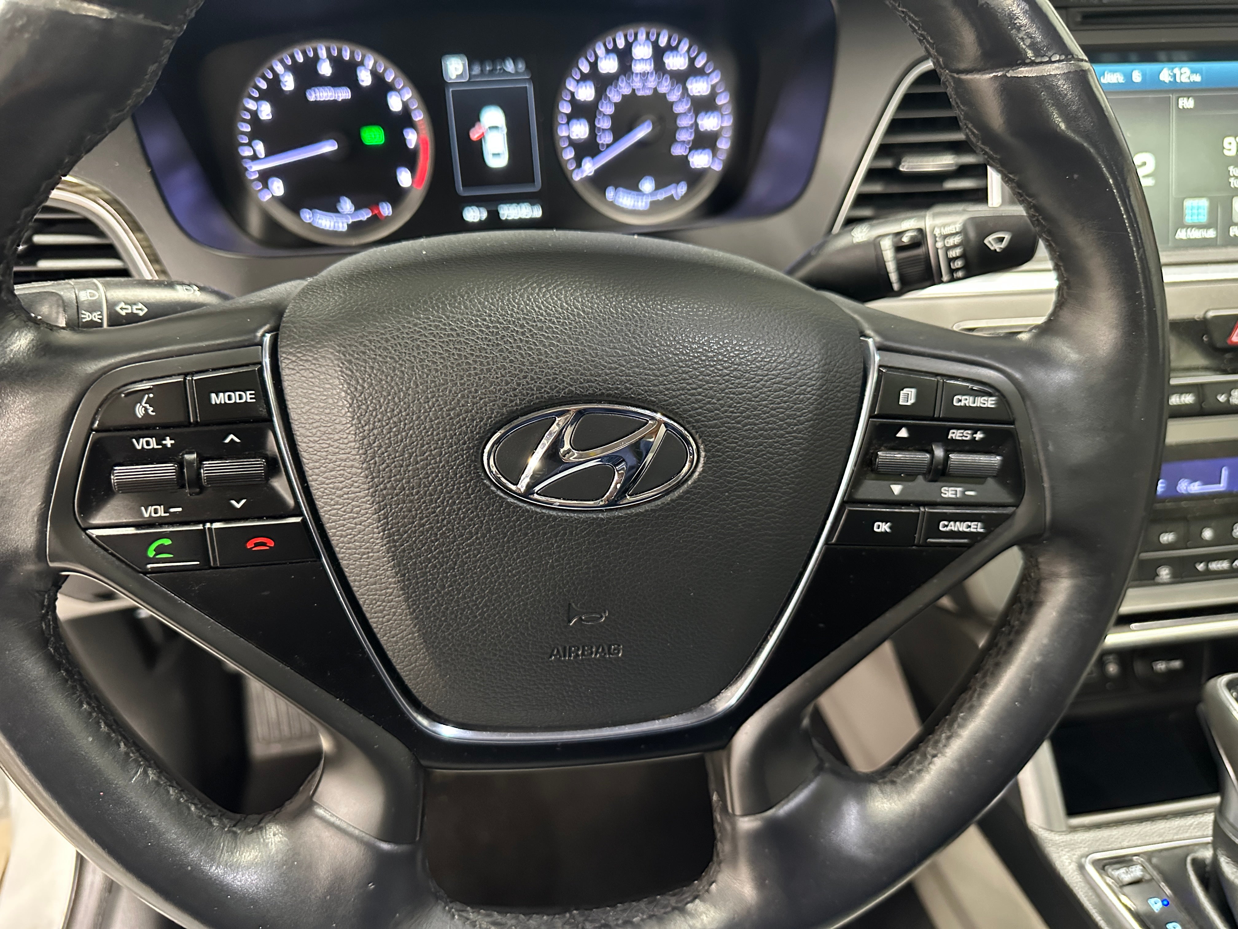 2016 Hyundai Sonata Limited 4