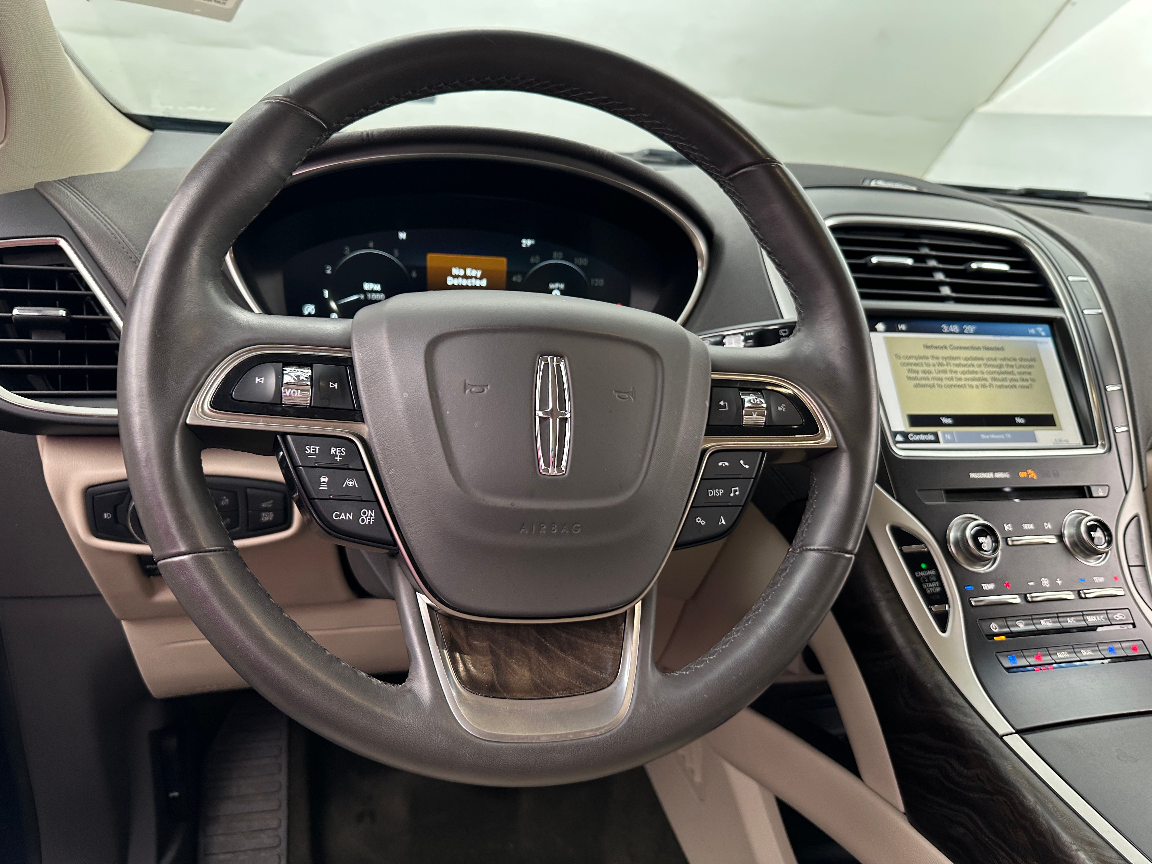 2019 Lincoln Nautilus Reserve 4