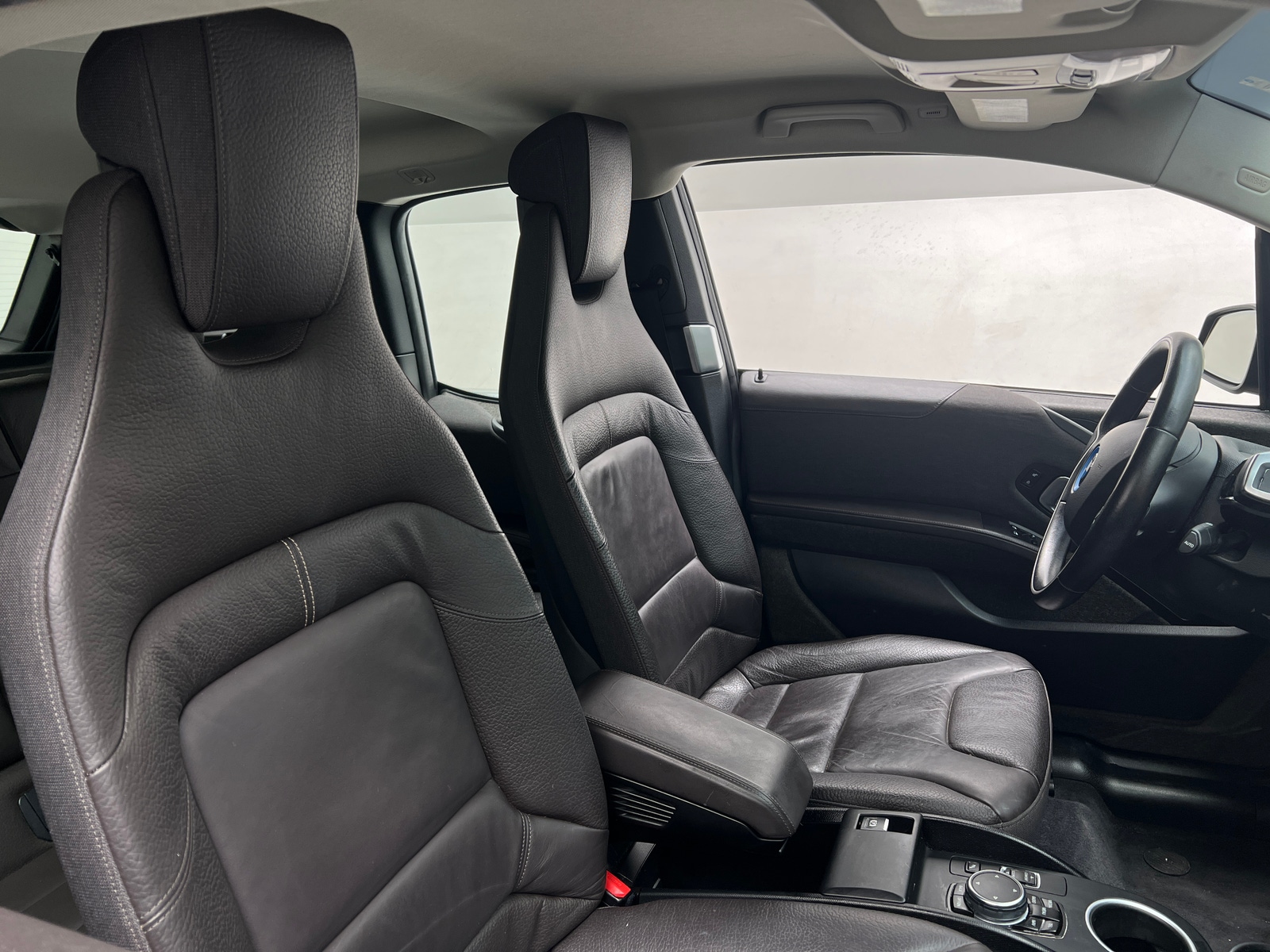 Thumbnail: 2016 BMW i3 - 2