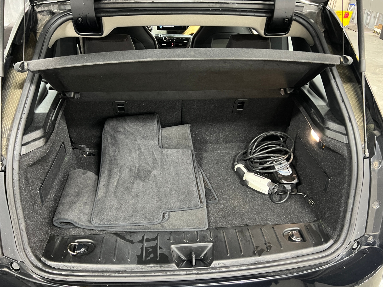 Thumbnail: 2016 BMW i3 - 7