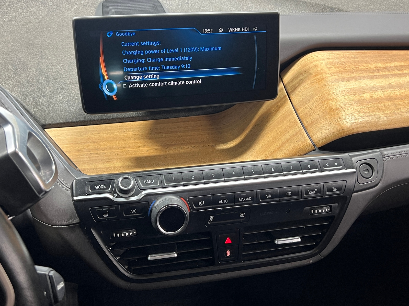 Thumbnail: 2016 BMW i3 - 4