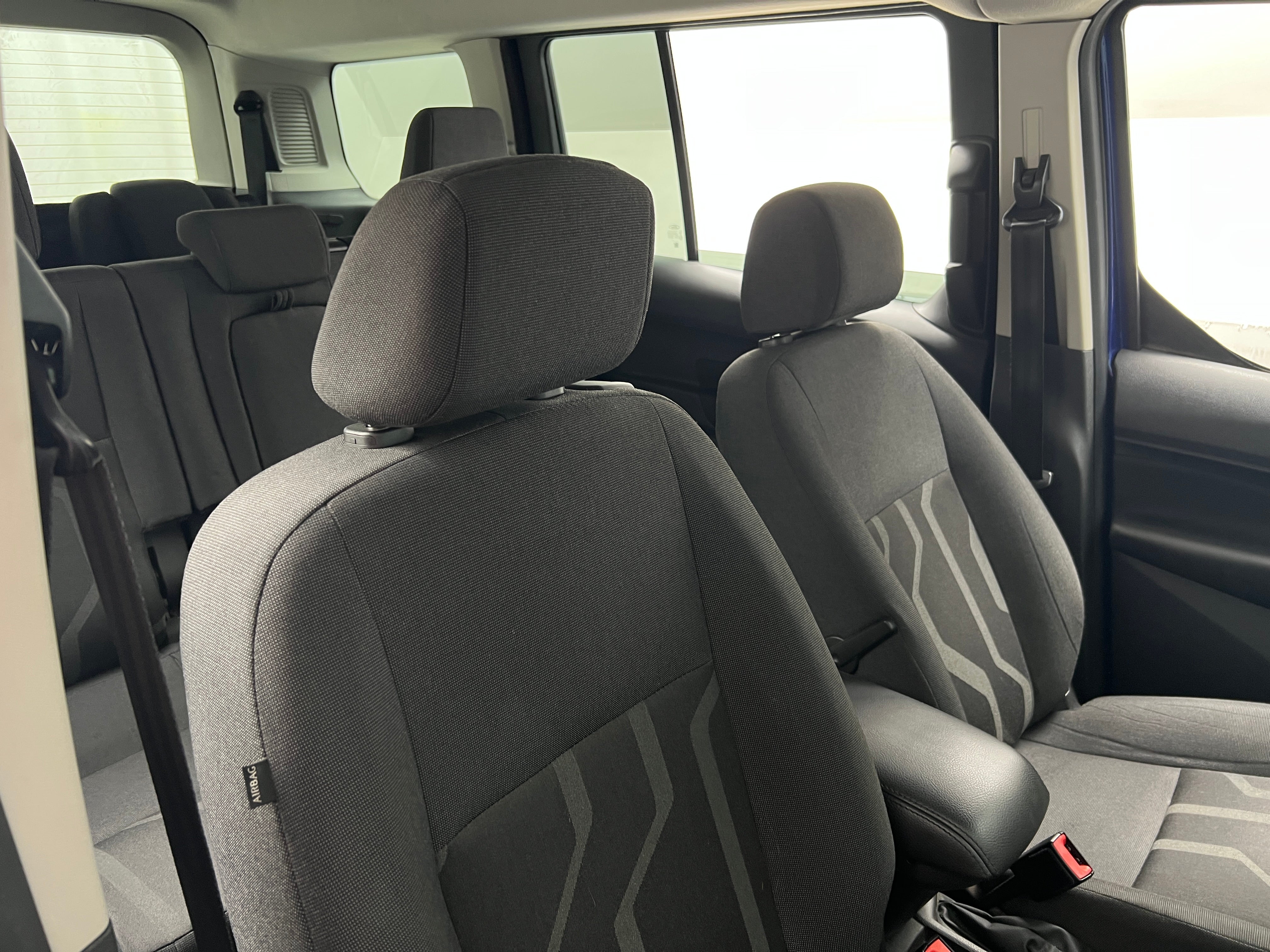 2015 Ford Transit Series Connect XLT 2