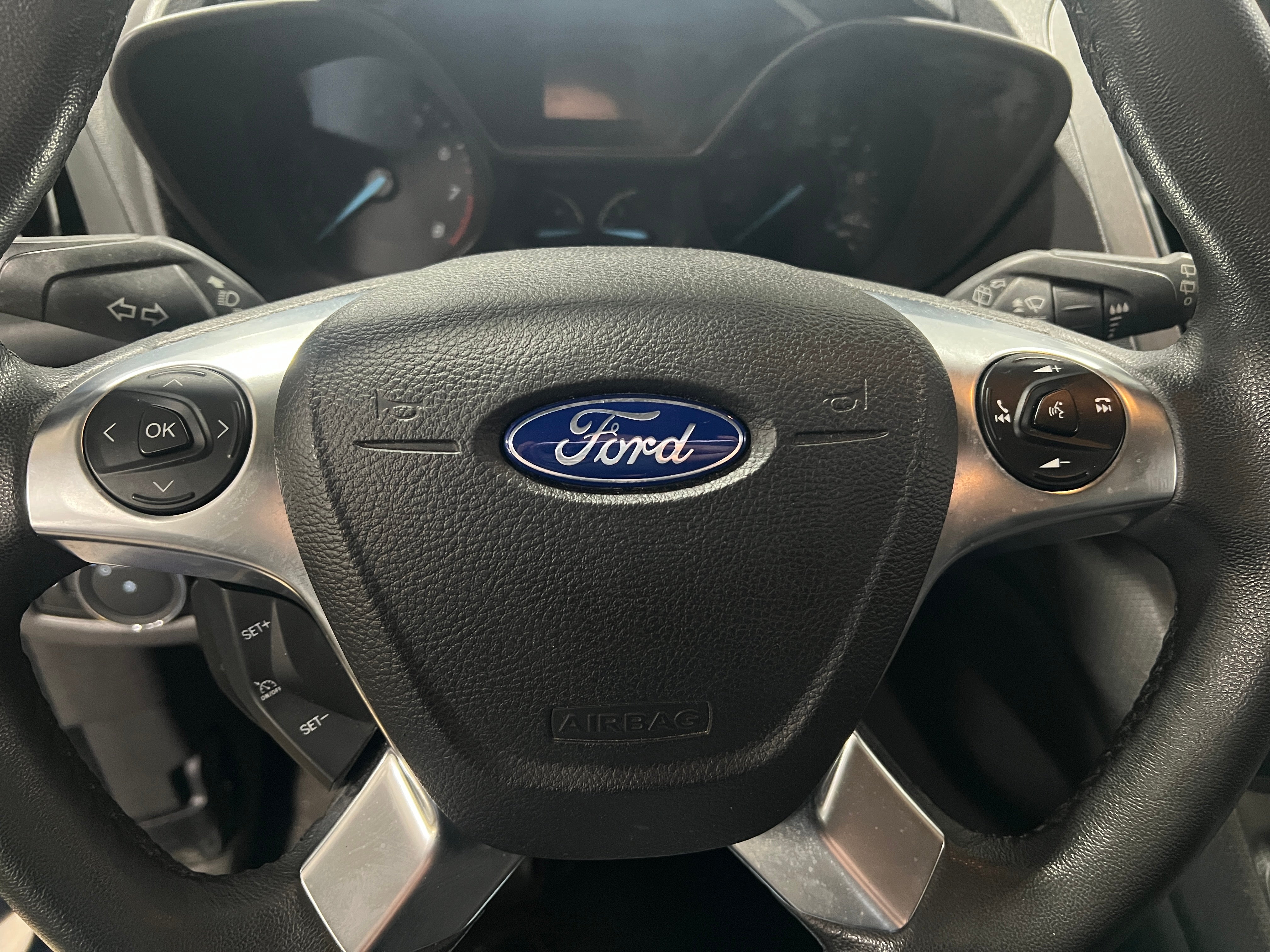 2015 Ford Transit Series Connect XLT 5