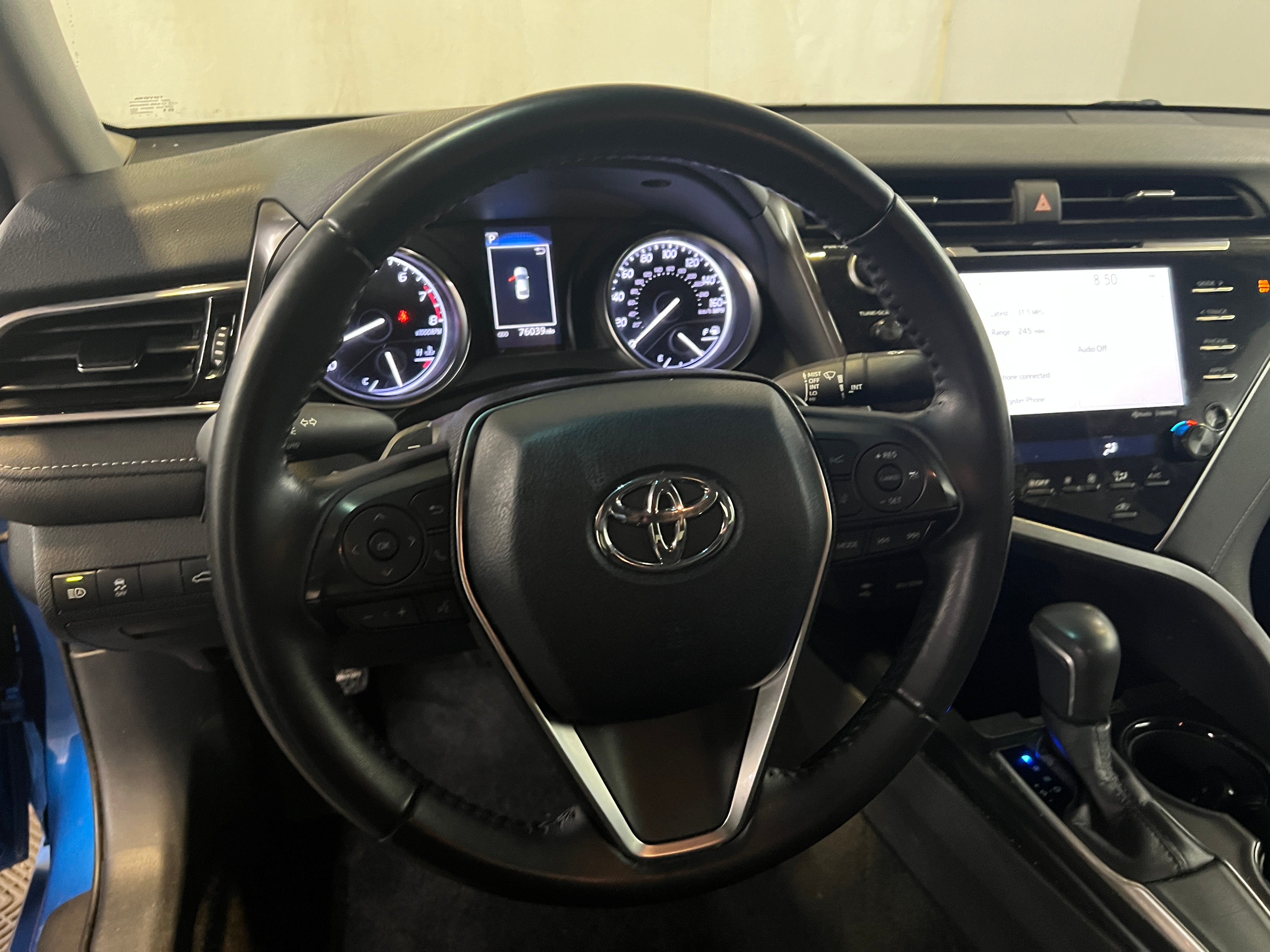 2018 Toyota Camry SE 4