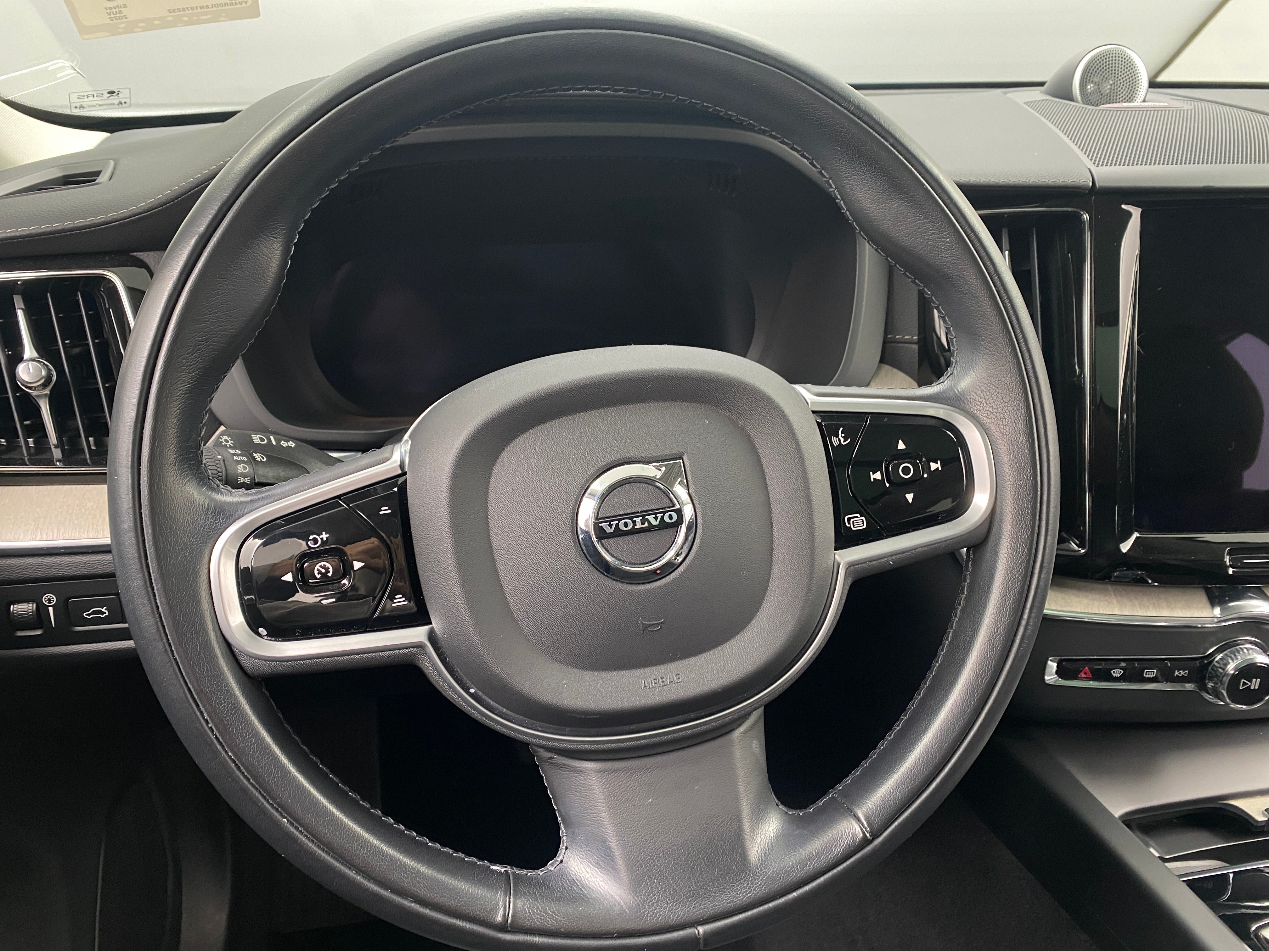 2022 Volvo XC60 Recharge Core 5