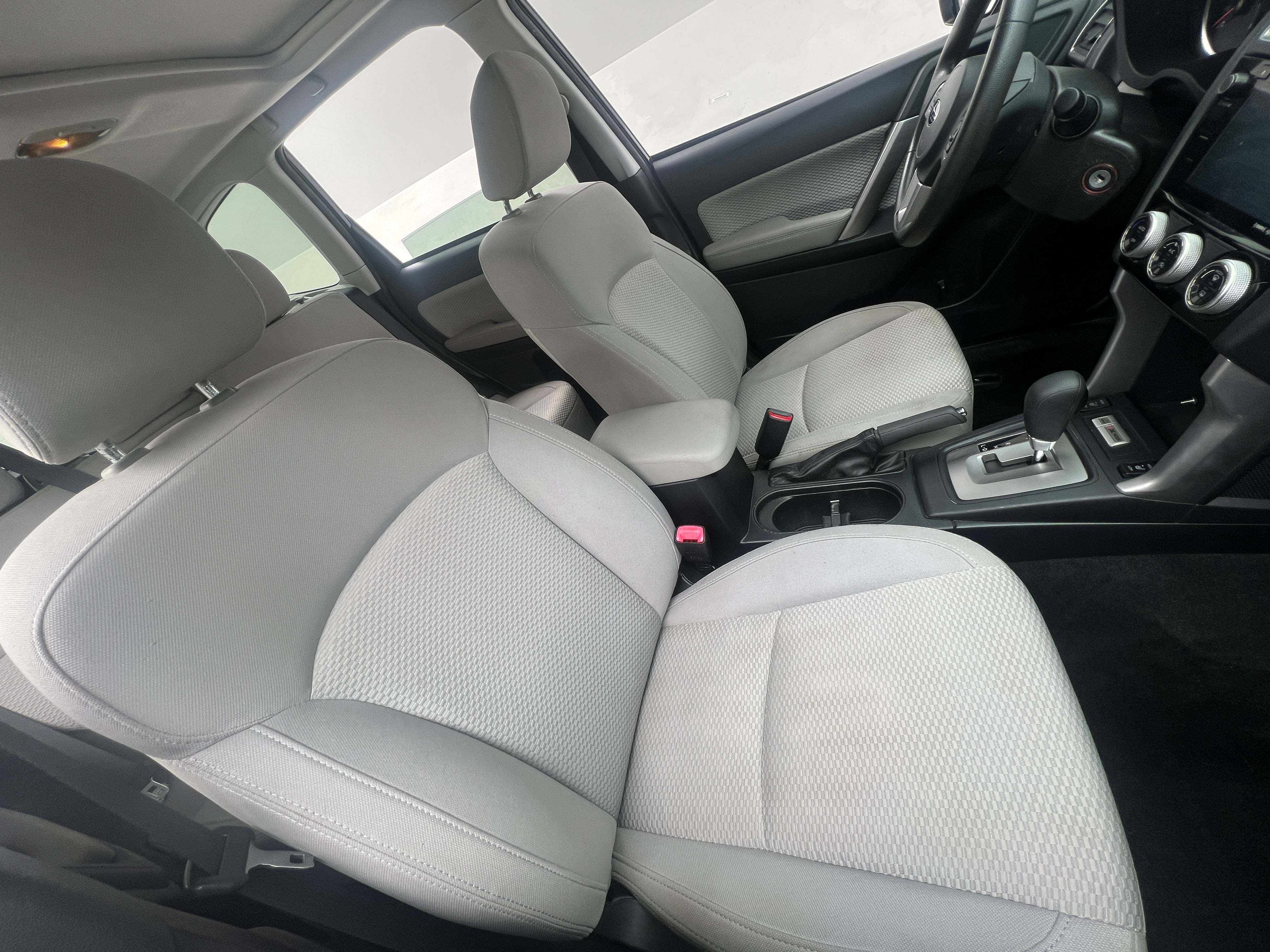 2017 Subaru Forester Premium 2