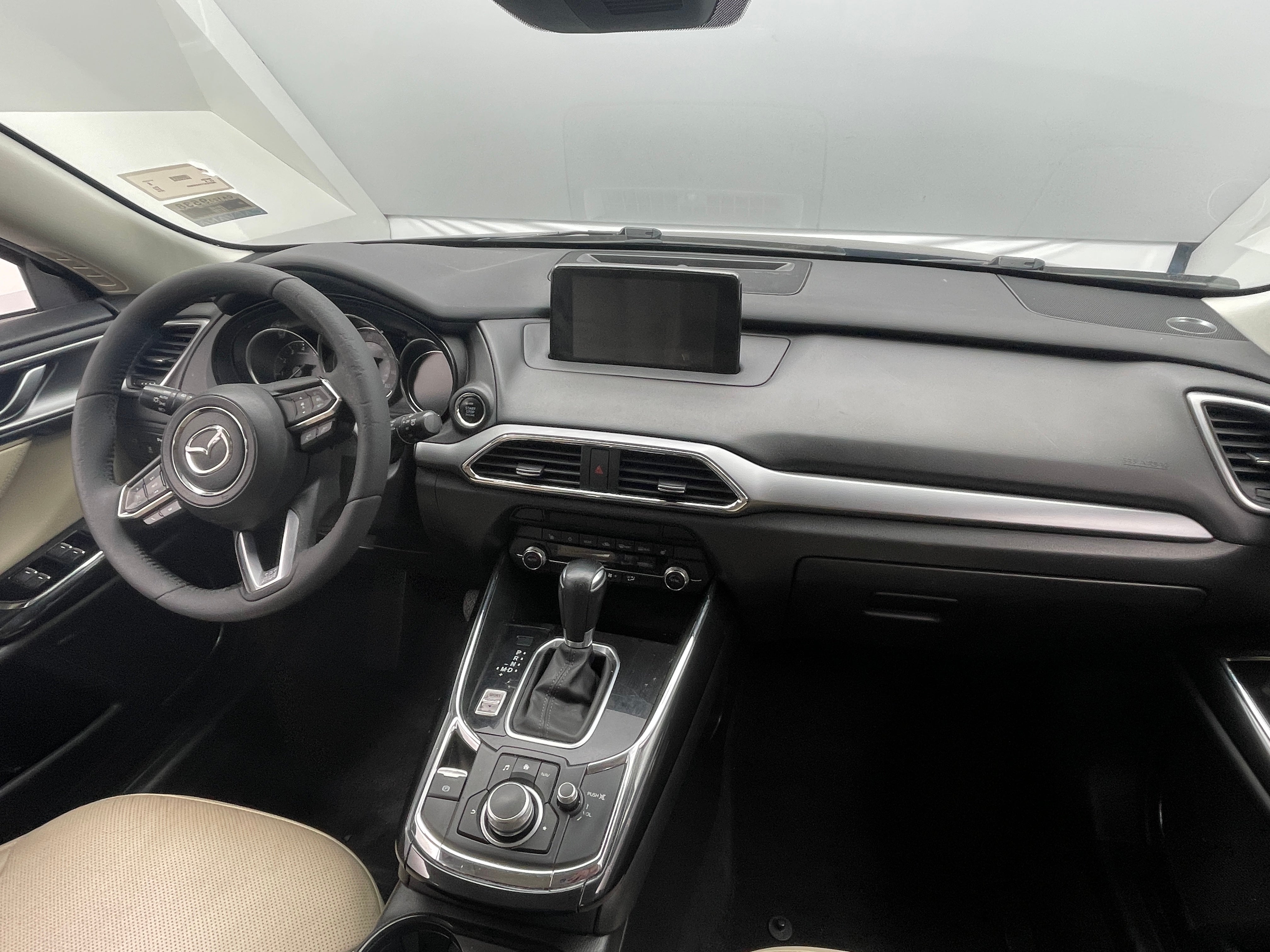 2019 Mazda CX-9 Touring 3