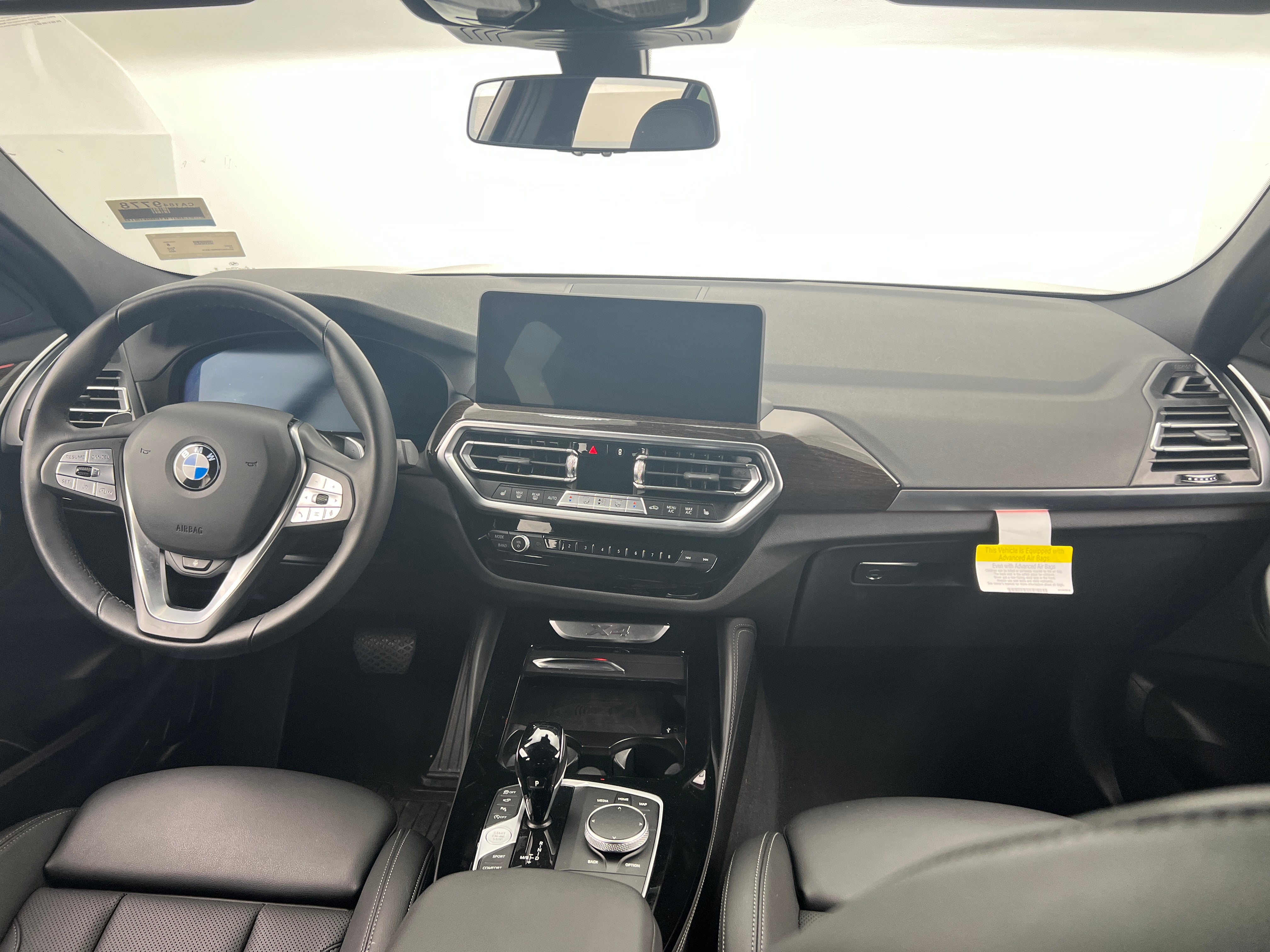 2024 BMW X4 xDrive30i 3