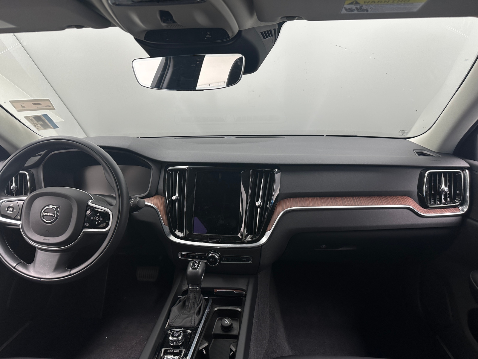 Thumbnail: 2021 Volvo S60 - 2