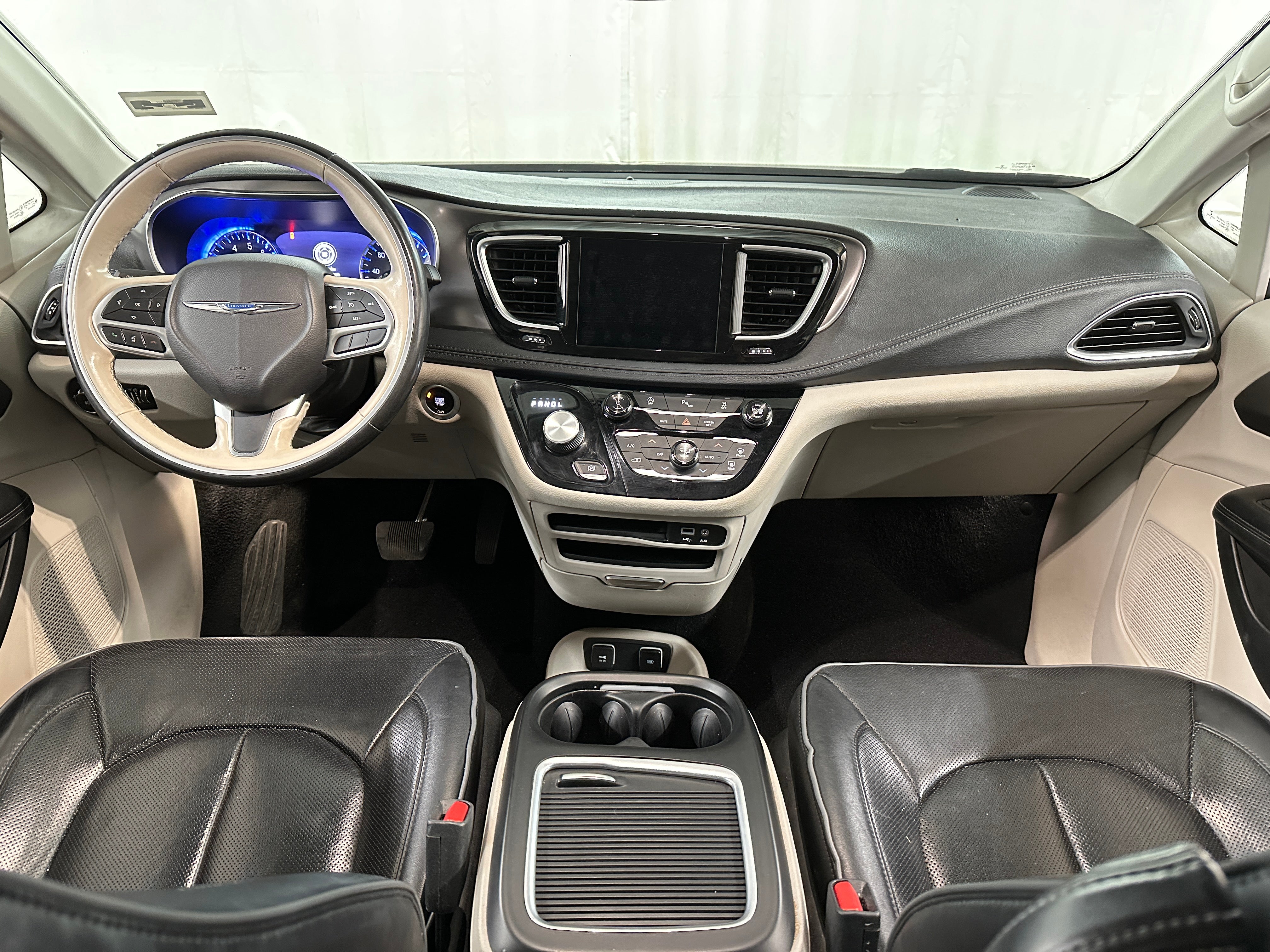 2019 Chrysler Pacifica Limited 2