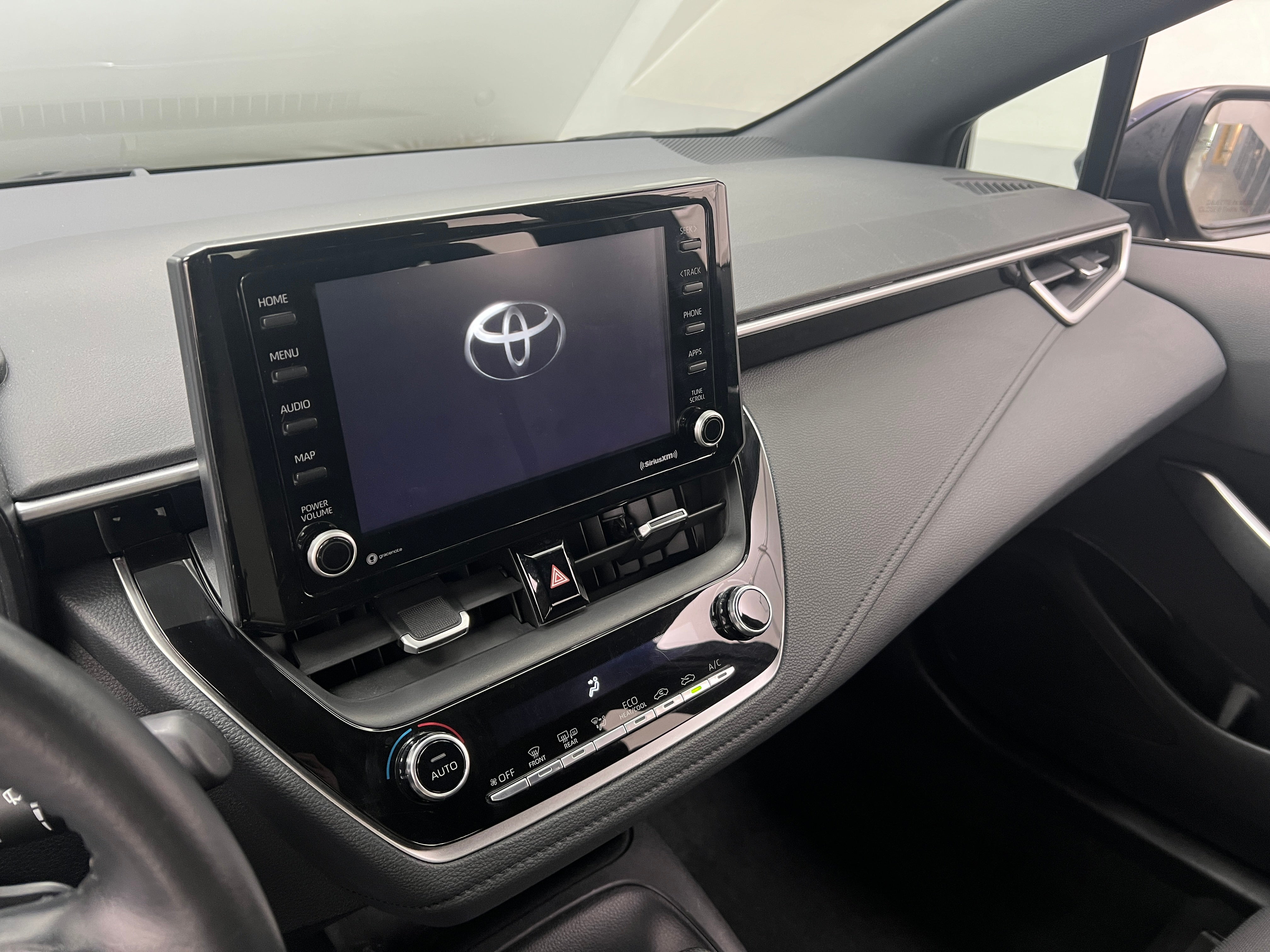 2022 Toyota Corolla SE 4