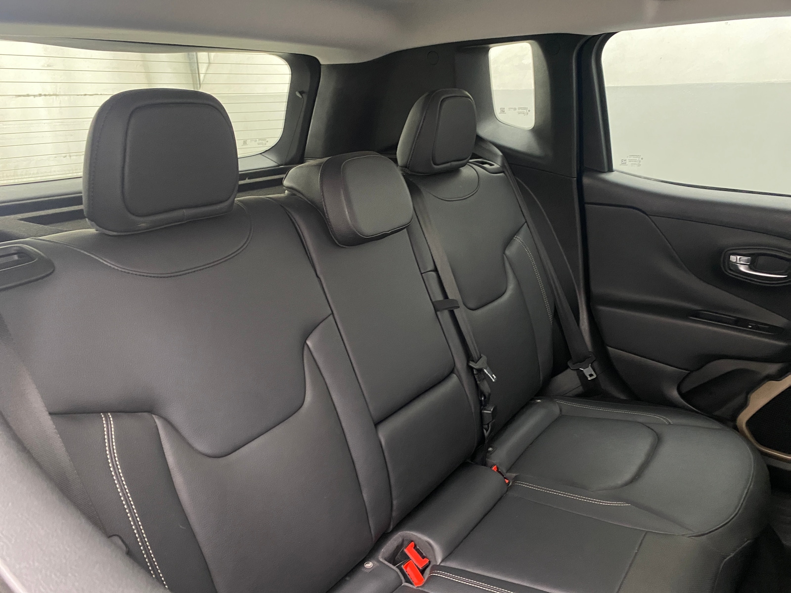 Thumbnail: 2016 Jeep Renegade - 5