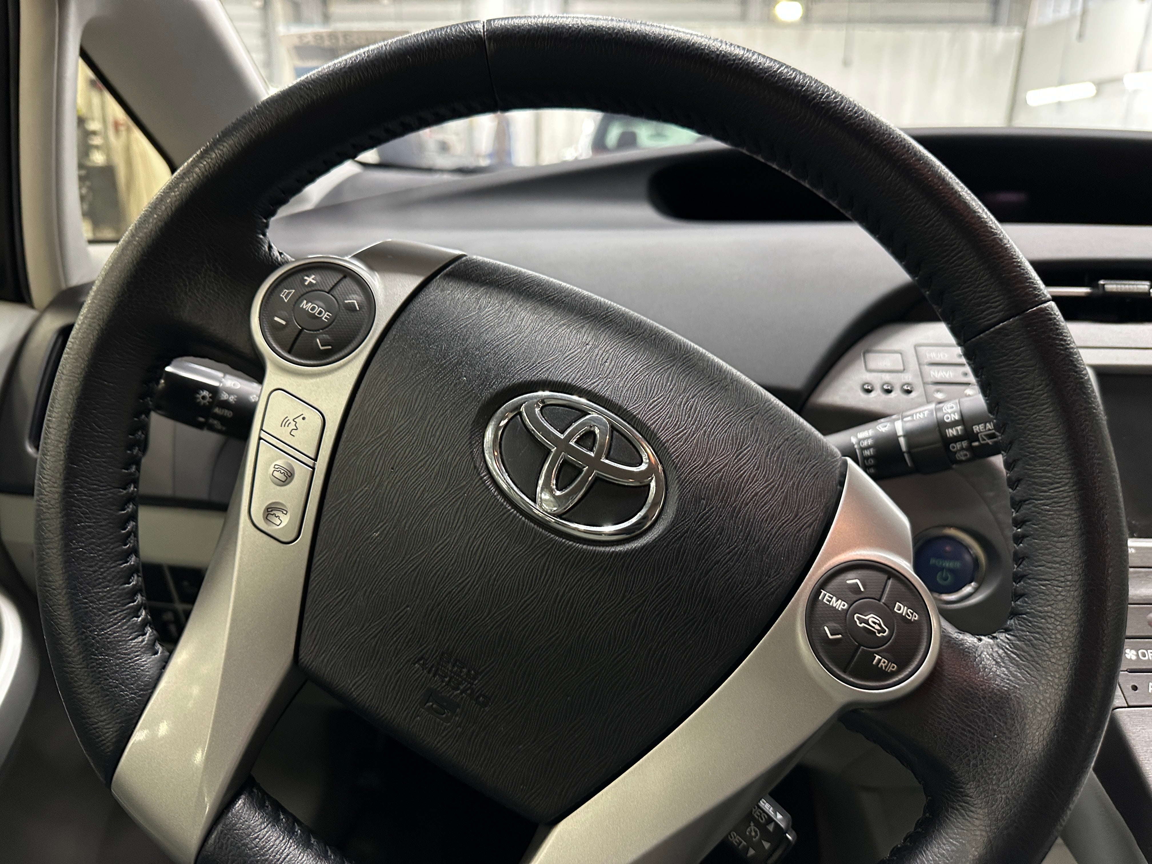 2014 Toyota Prius Four 5