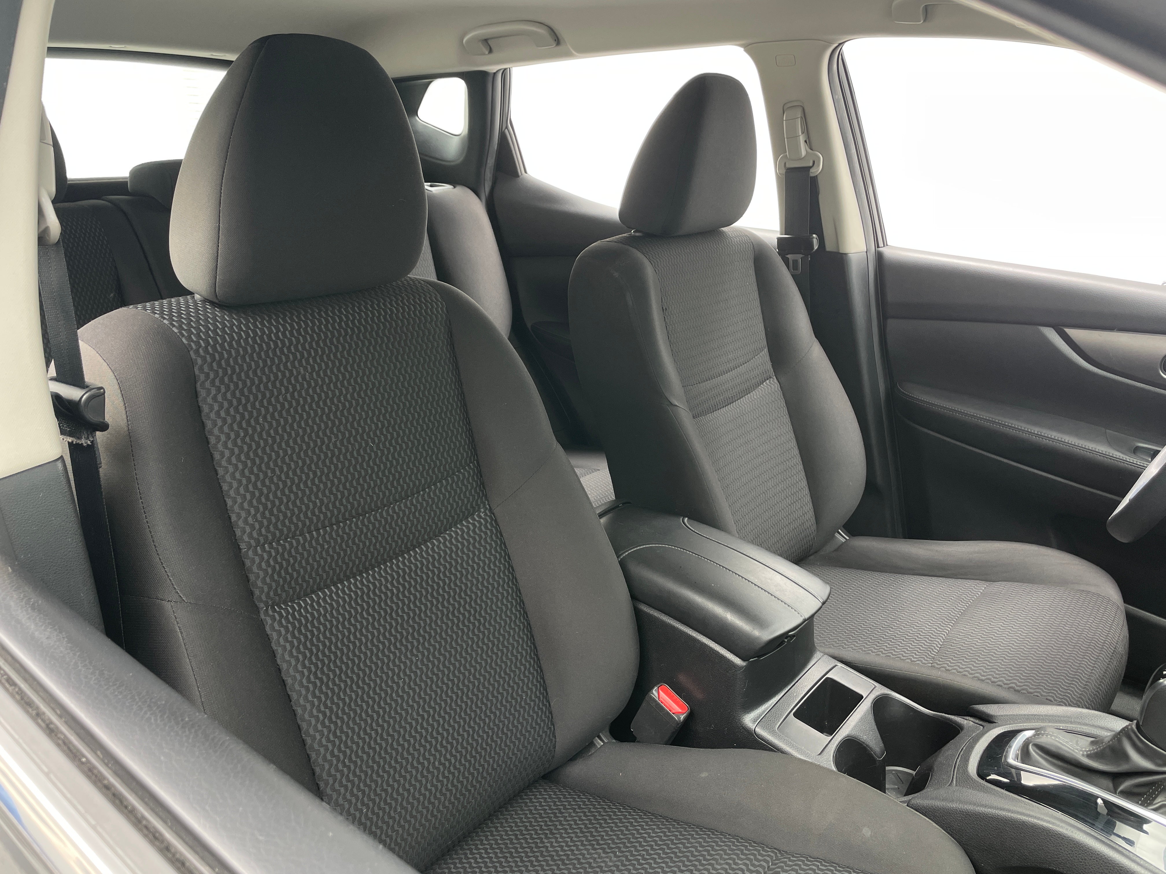 Thumbnail: 2019 Nissan Rogue Sport - 2