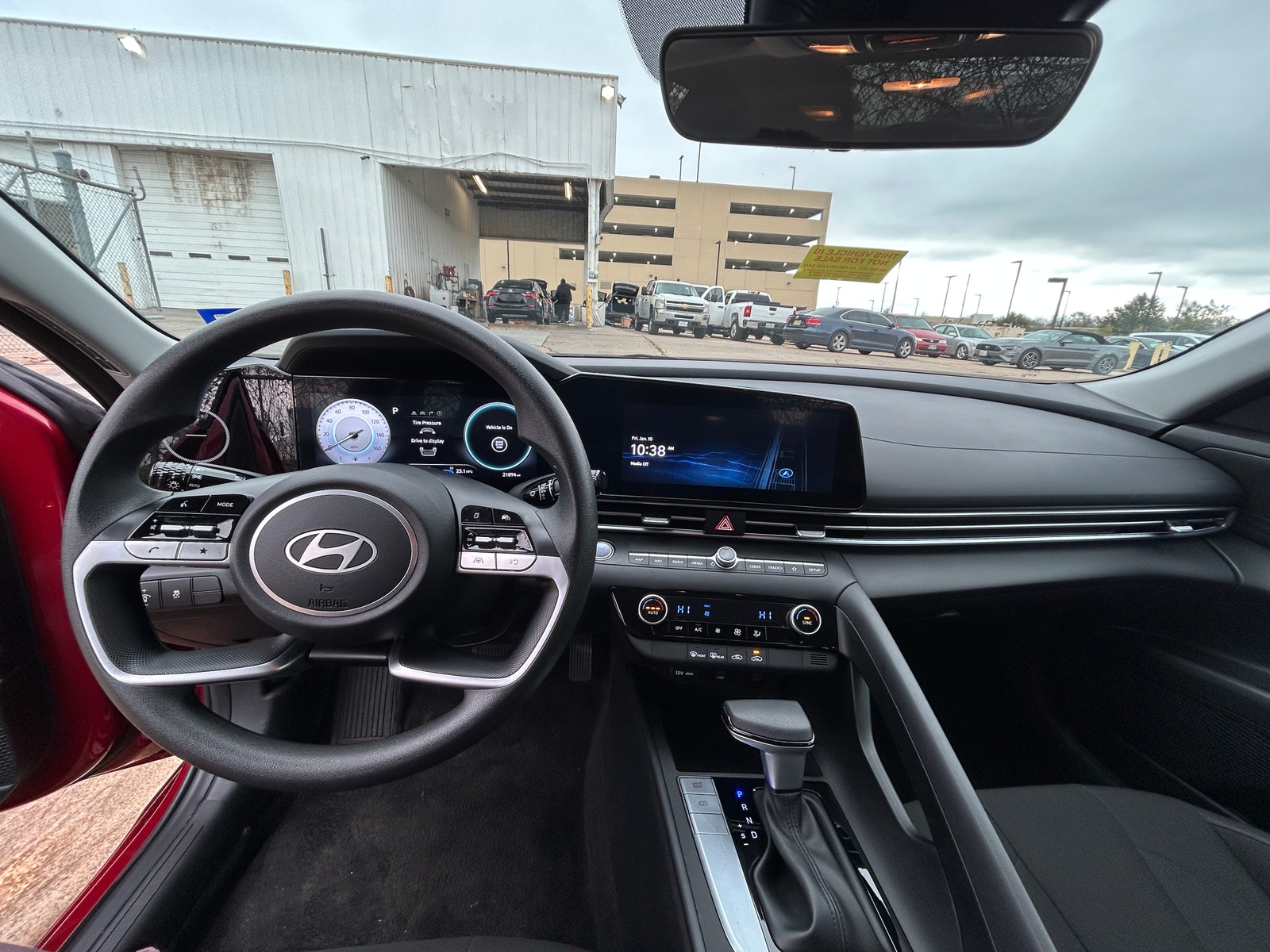 Thumbnail: 2024 Hyundai Elantra - 3