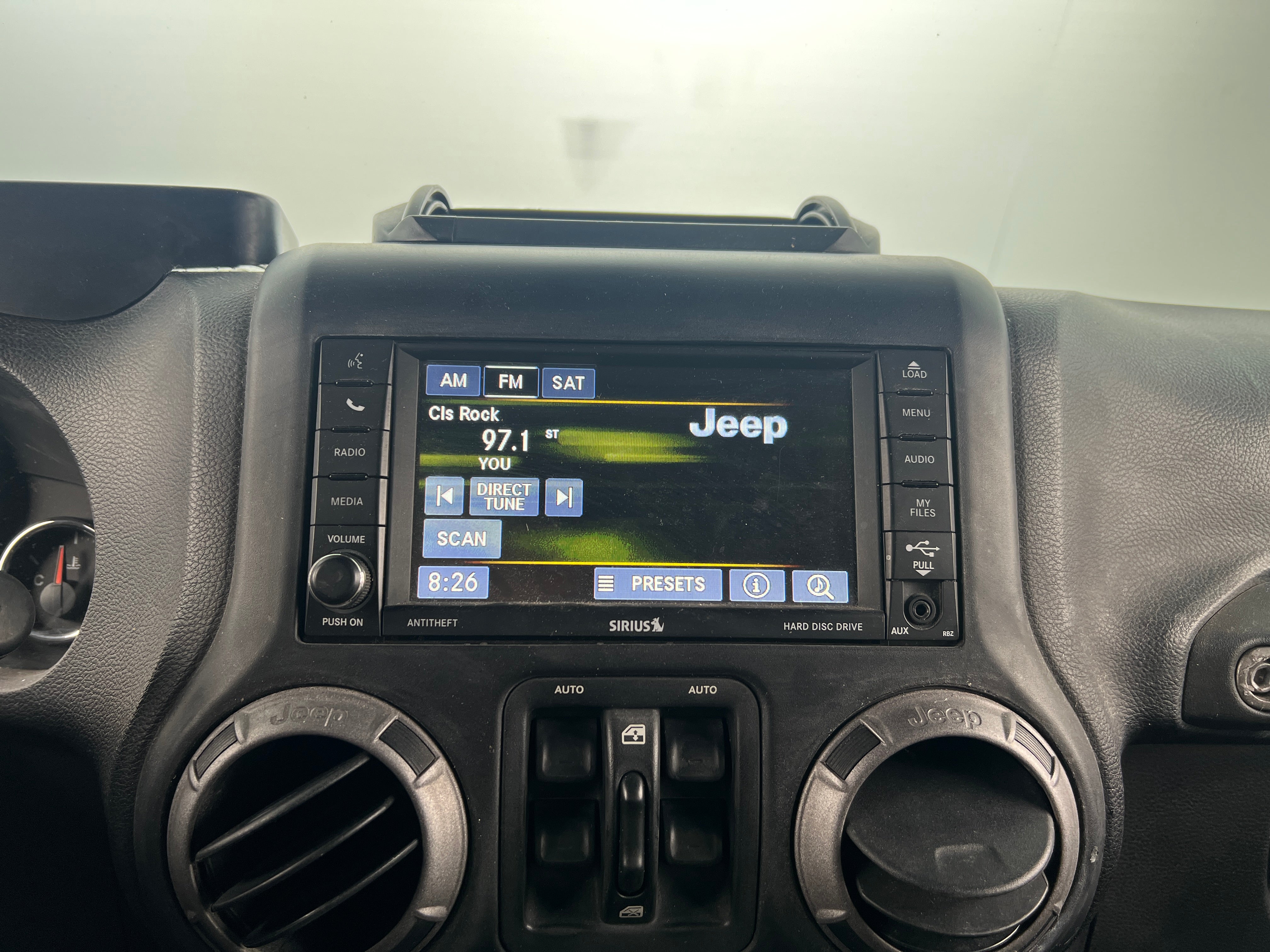 2014 Jeep Wrangler Unlimited Sport S 4