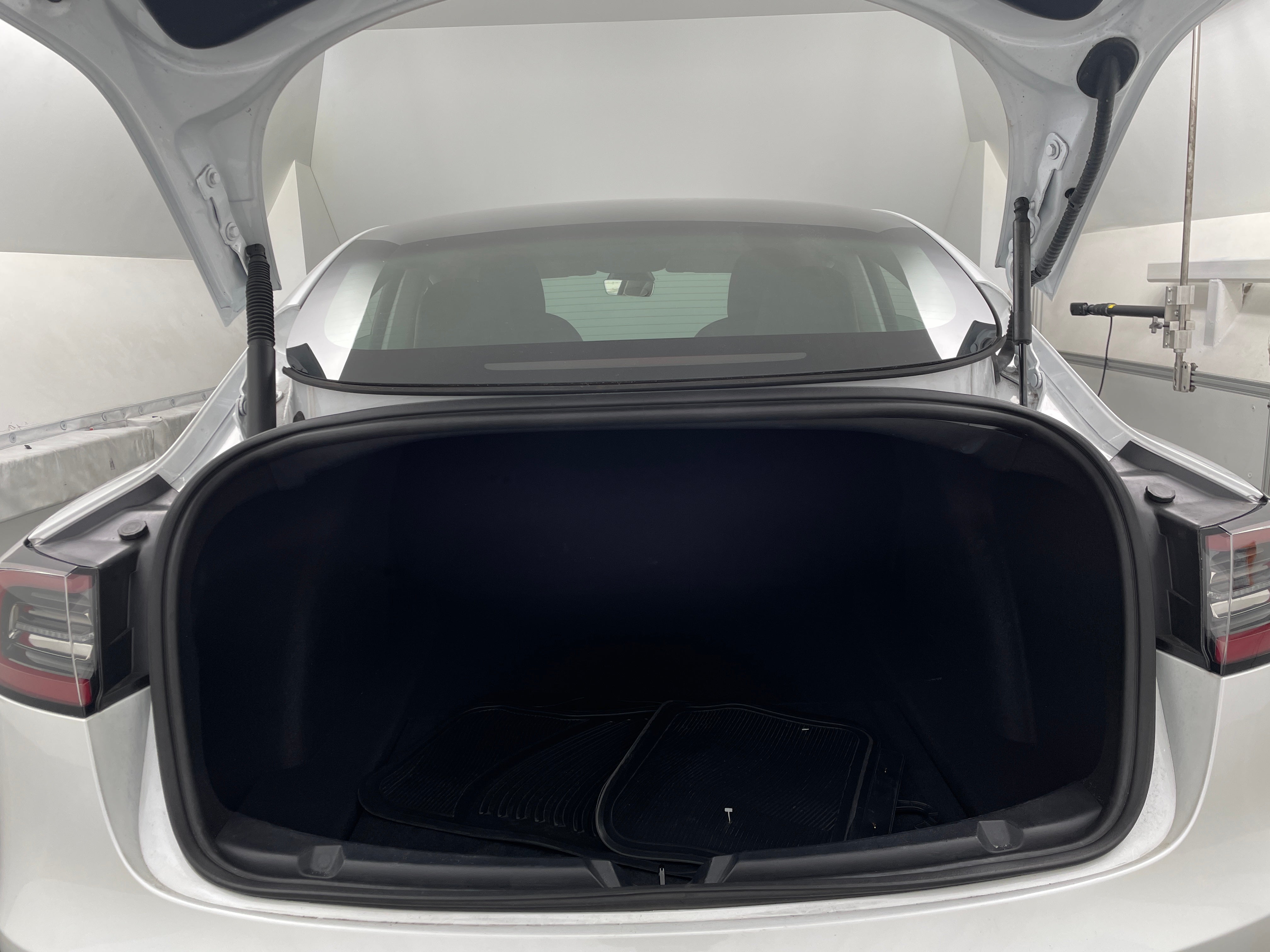 2021 Tesla Model 3 Standard Range 6