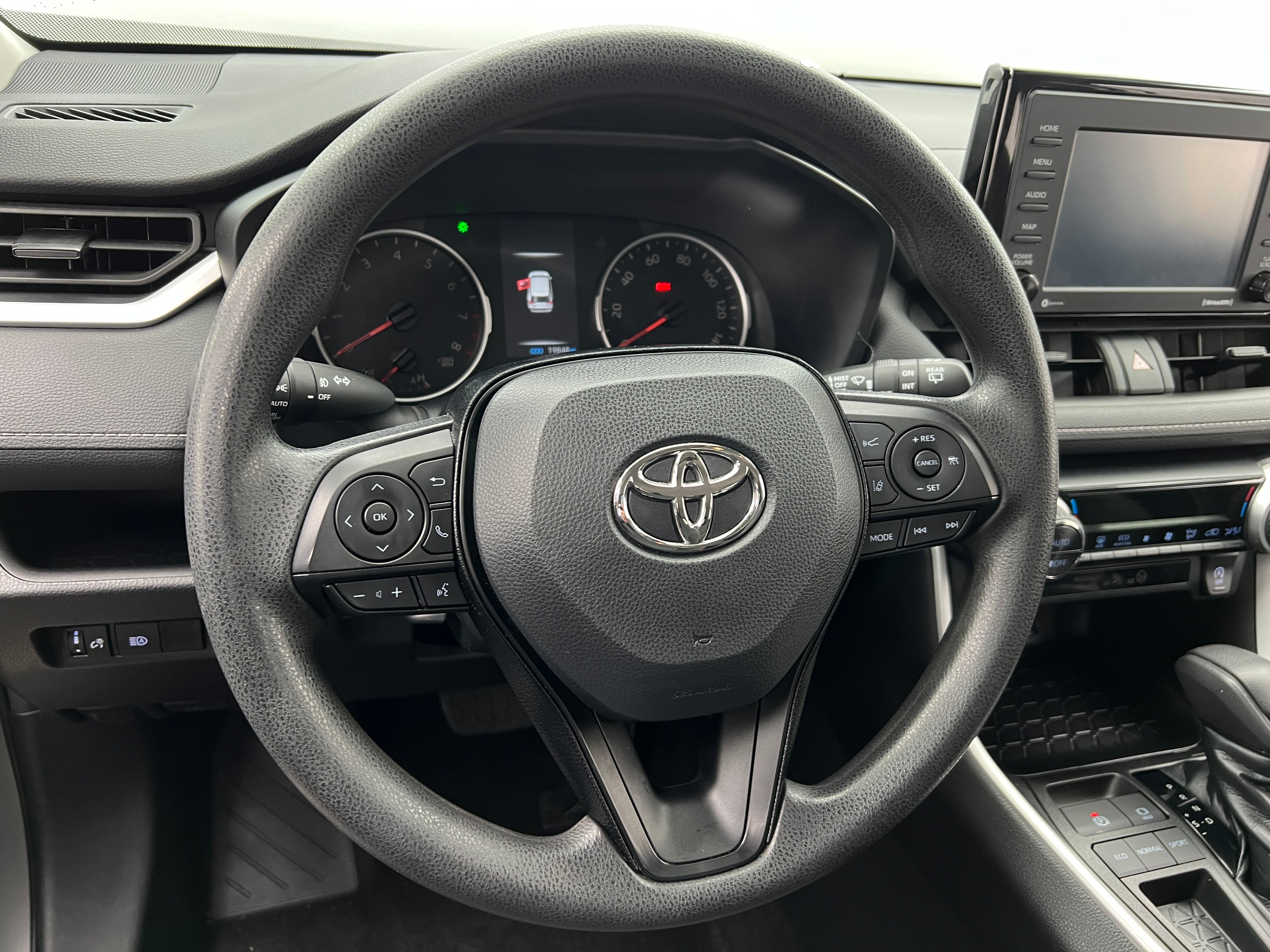 2021 Toyota RAV4 XLE 5