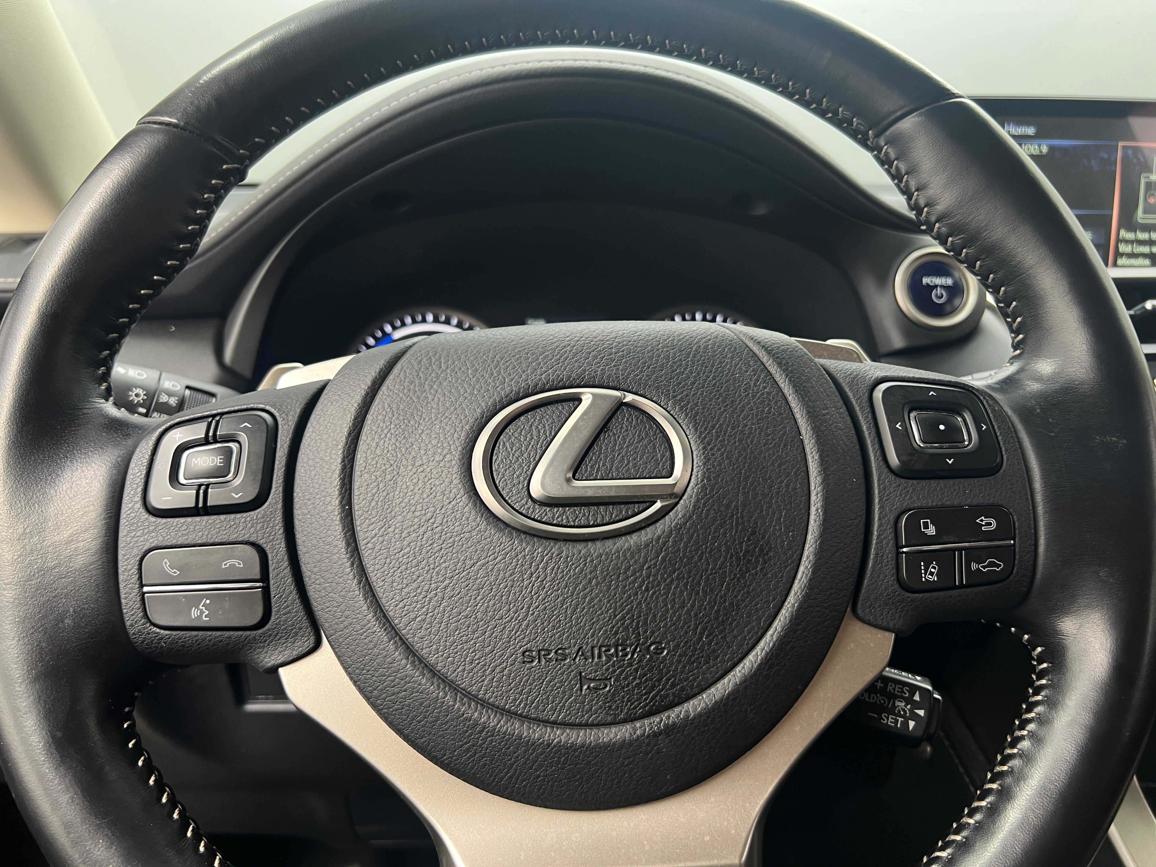 2021 Lexus NX Hybrid 300h 4