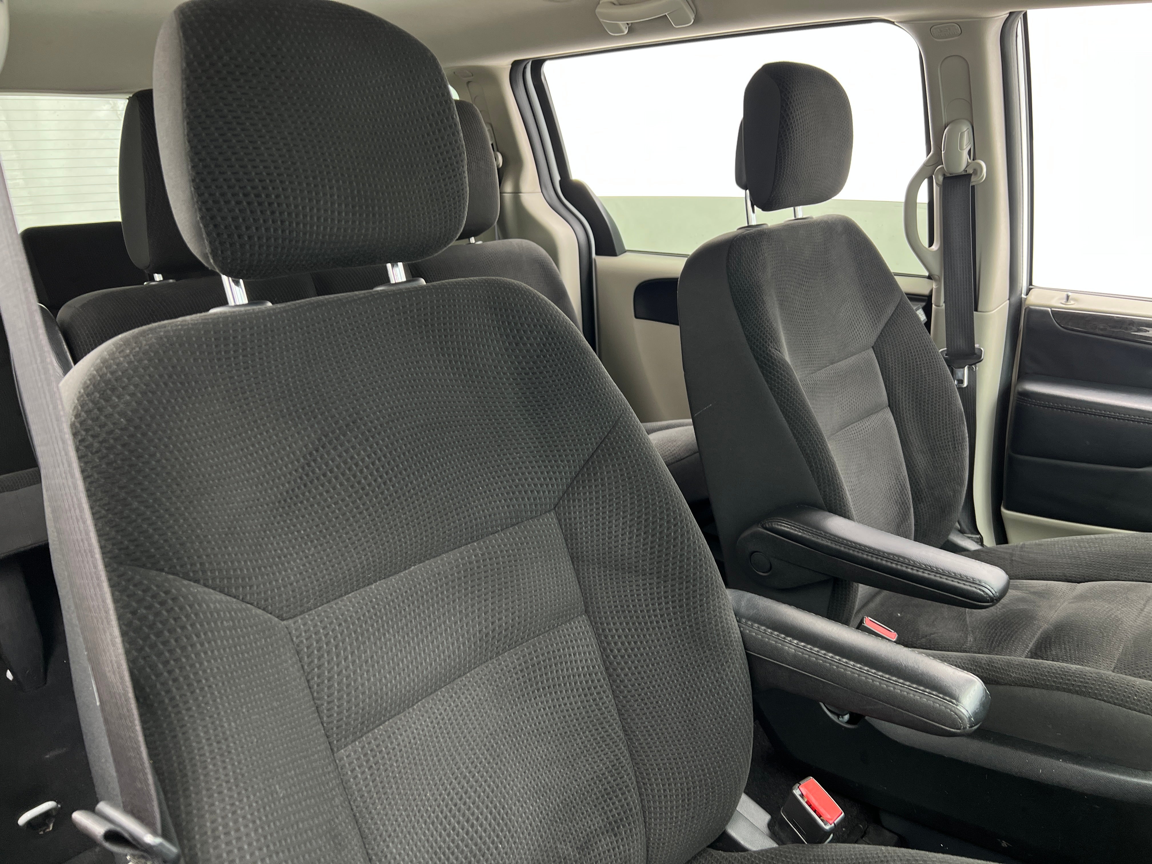 2019 Dodge Grand Caravan SE 2