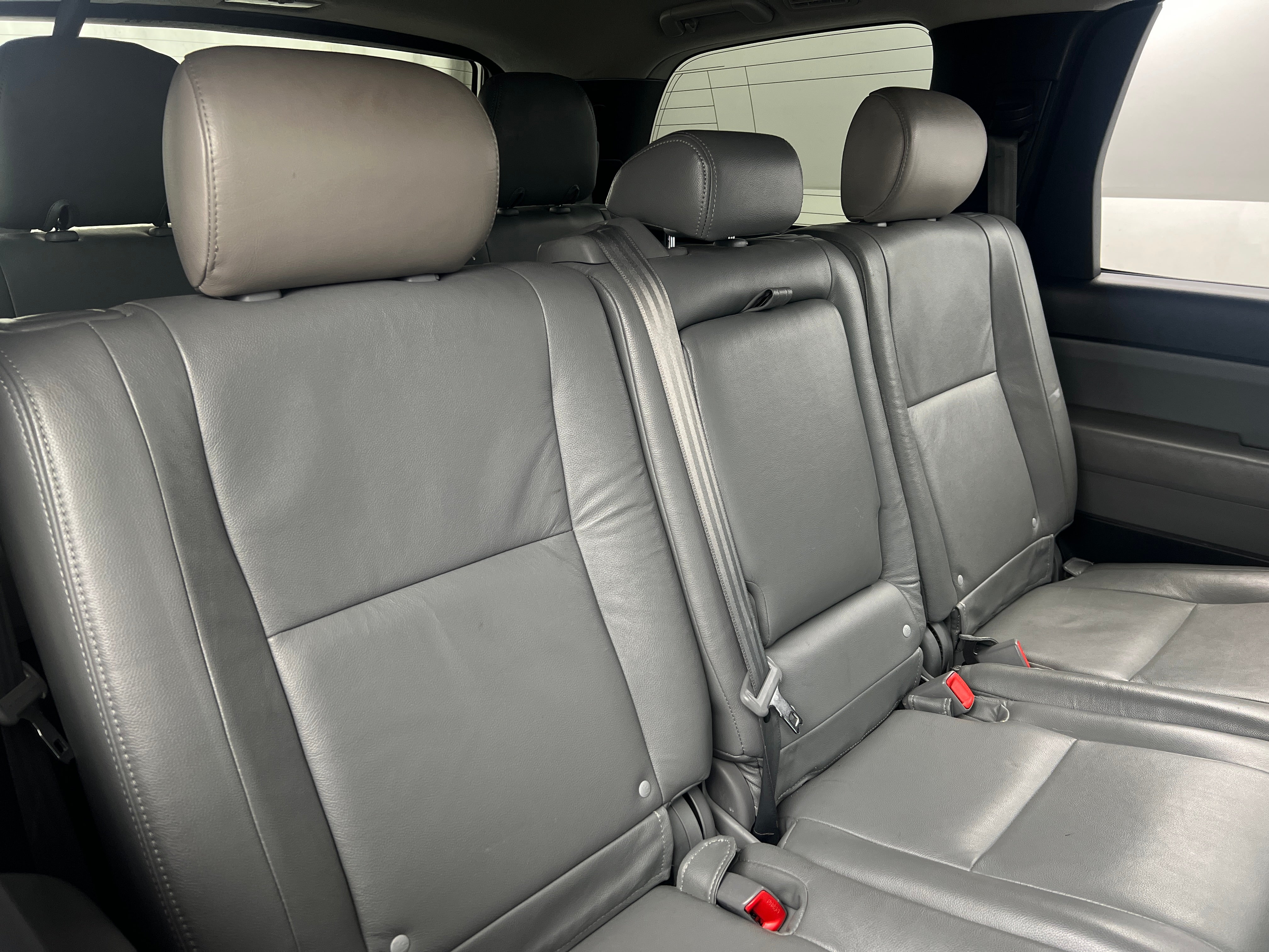 2012 Toyota Sequoia SR5 6