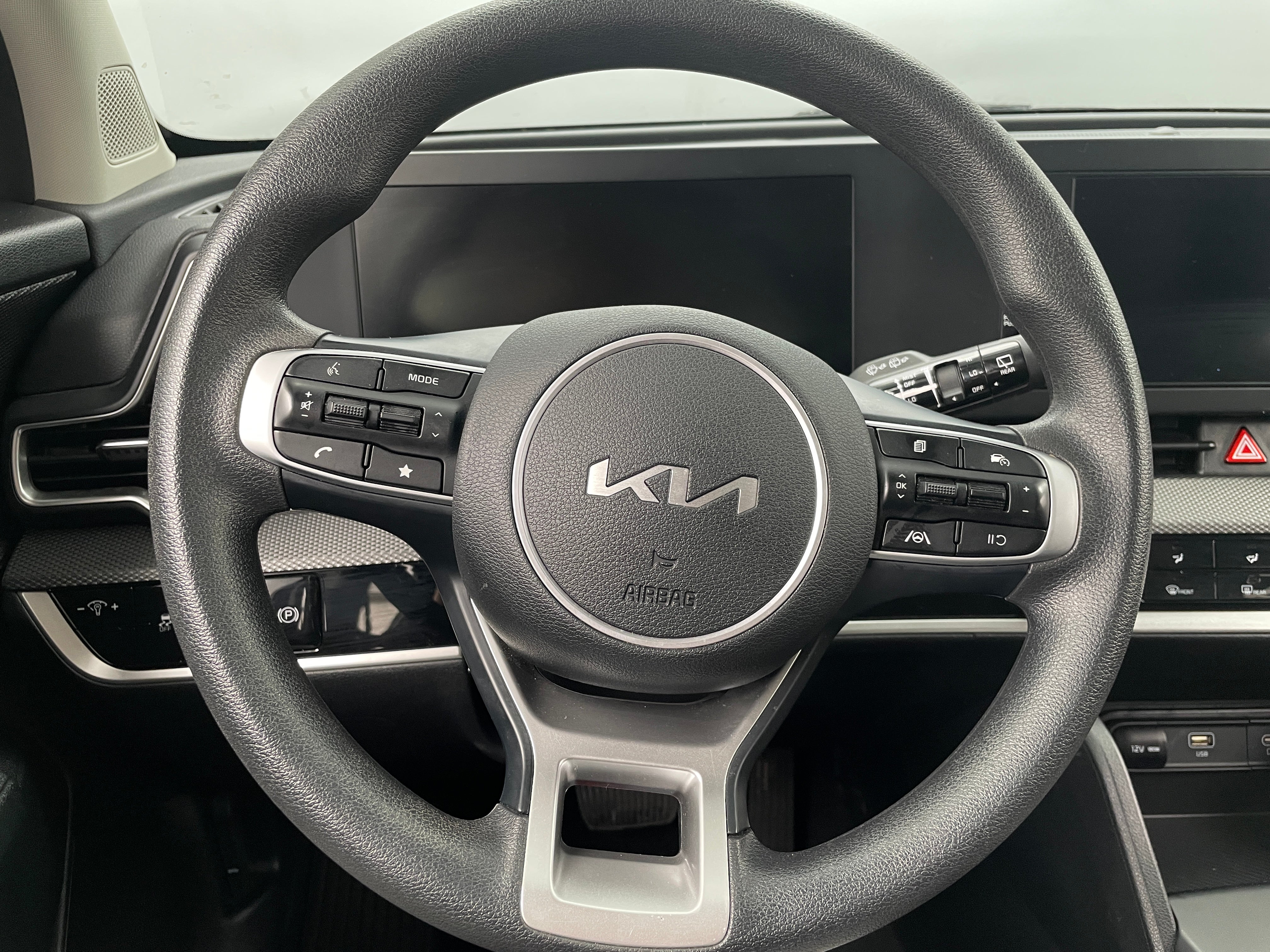 2023 Kia Sportage LX 5