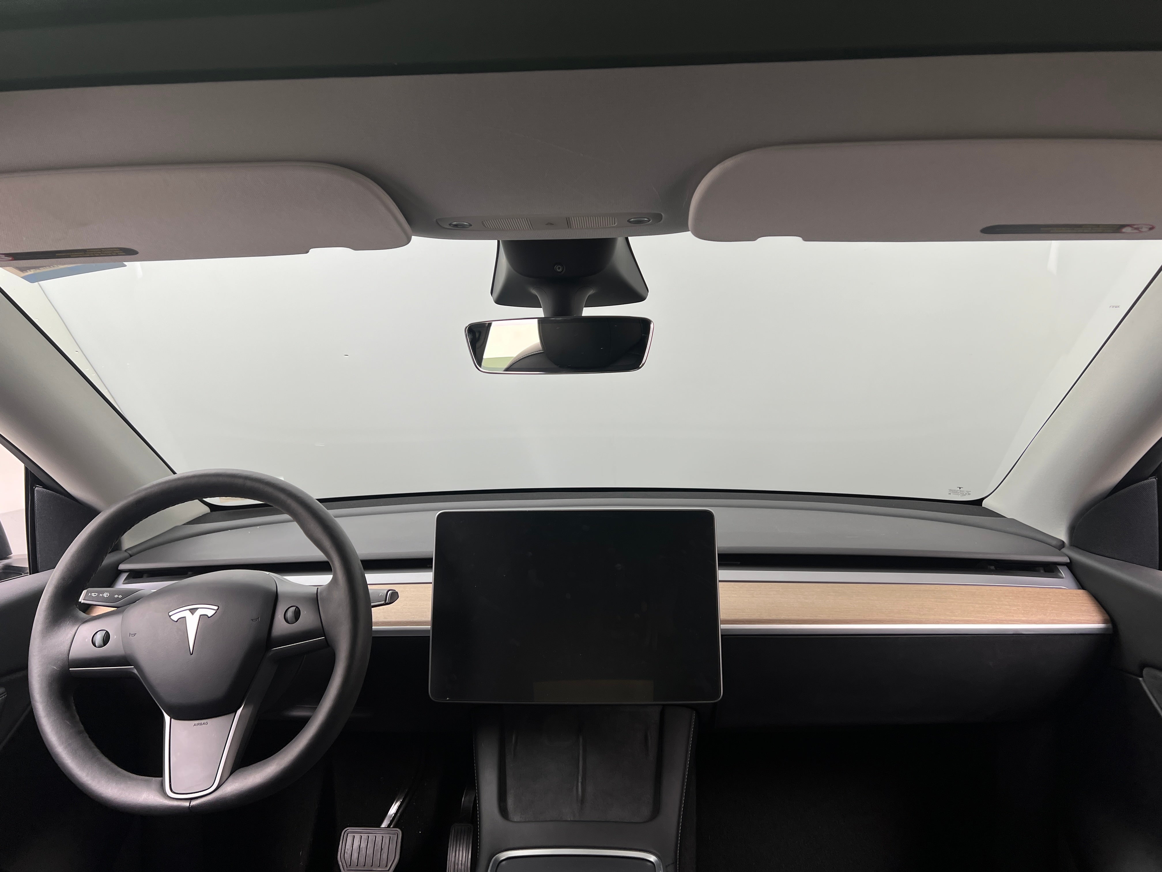 2022 Tesla Model Y Long Range 3