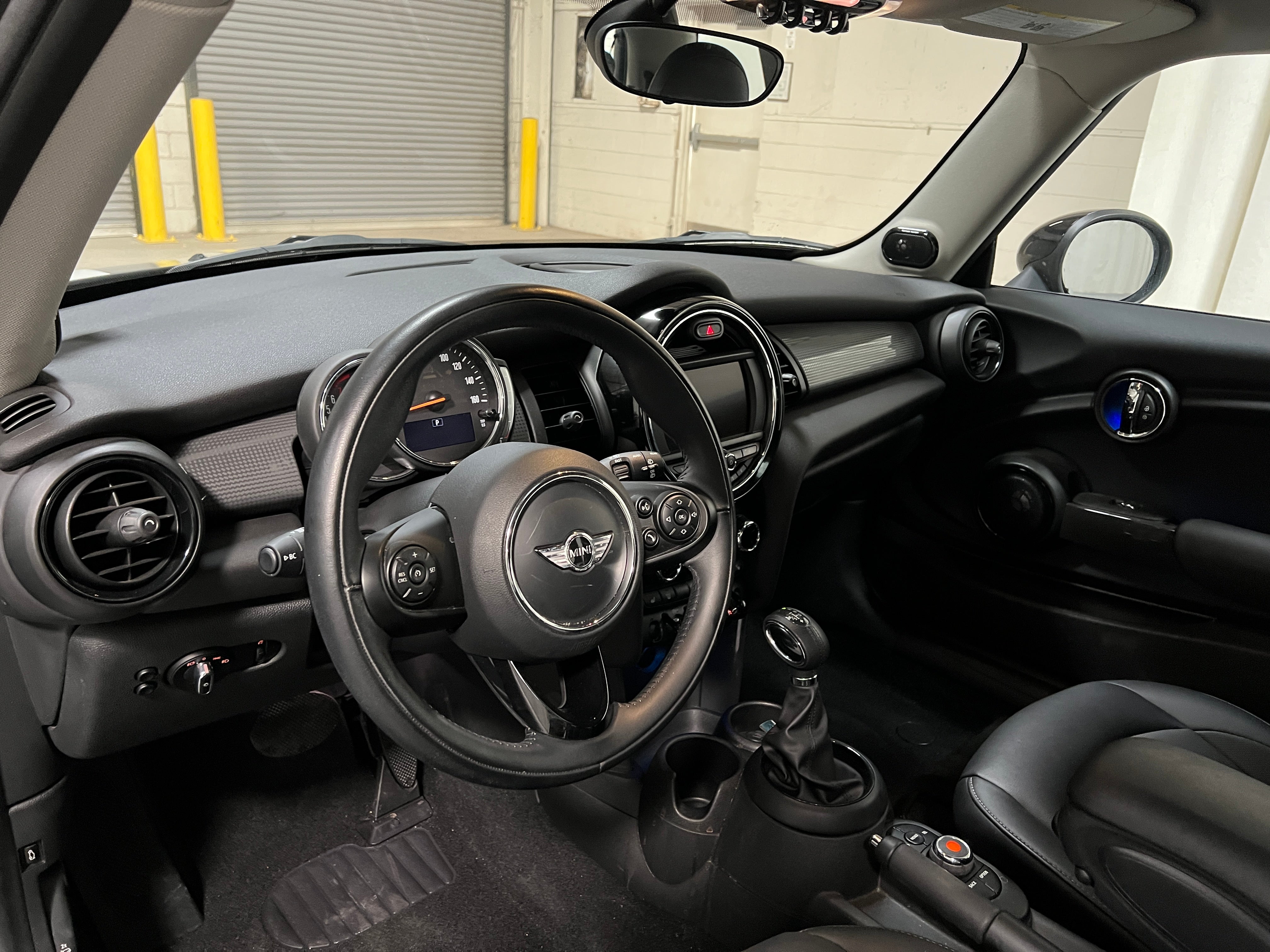 2018 MINI Cooper Hardtop Oxford Edition 3