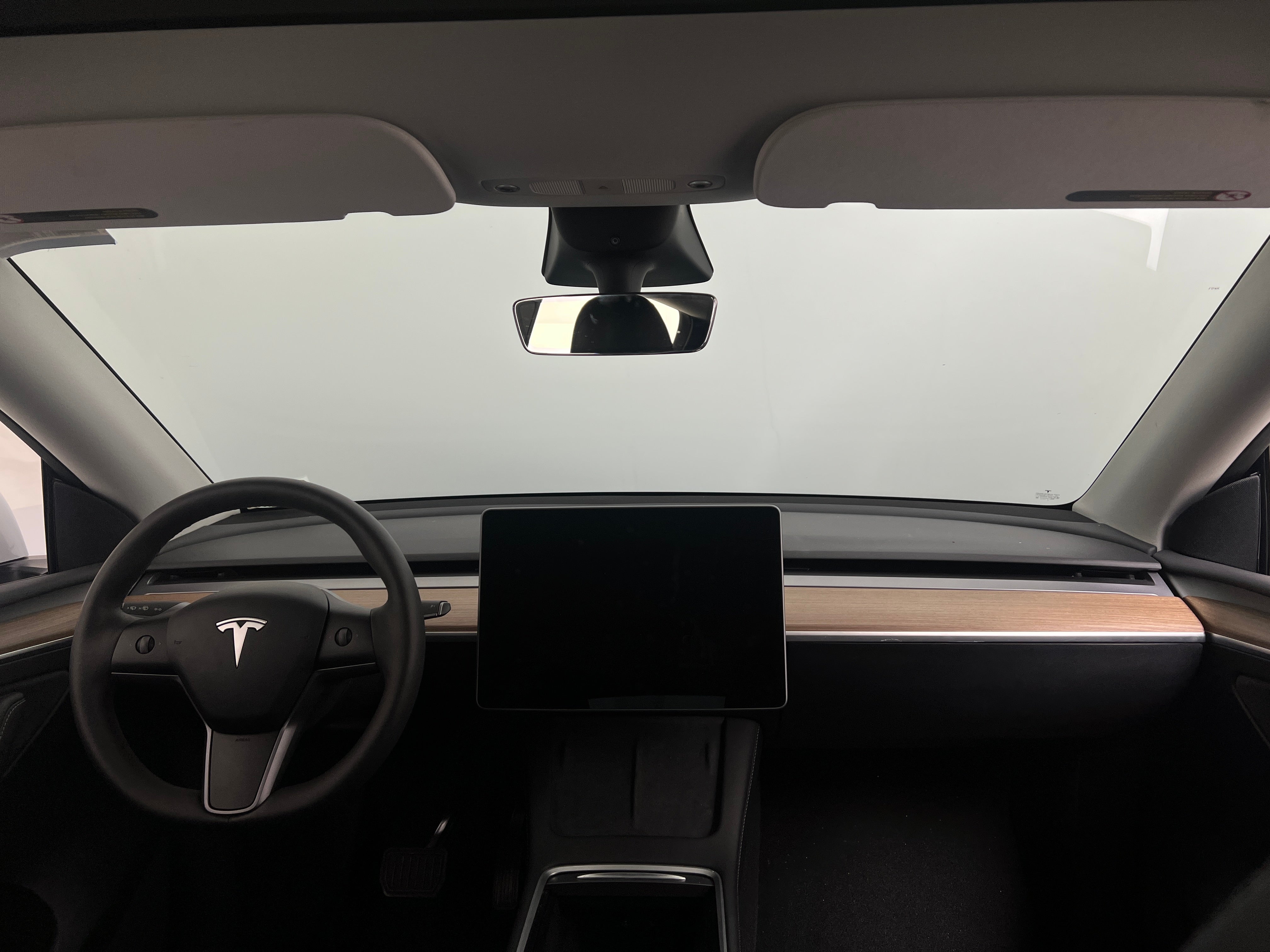 2022 Tesla Model Y Long Range 3