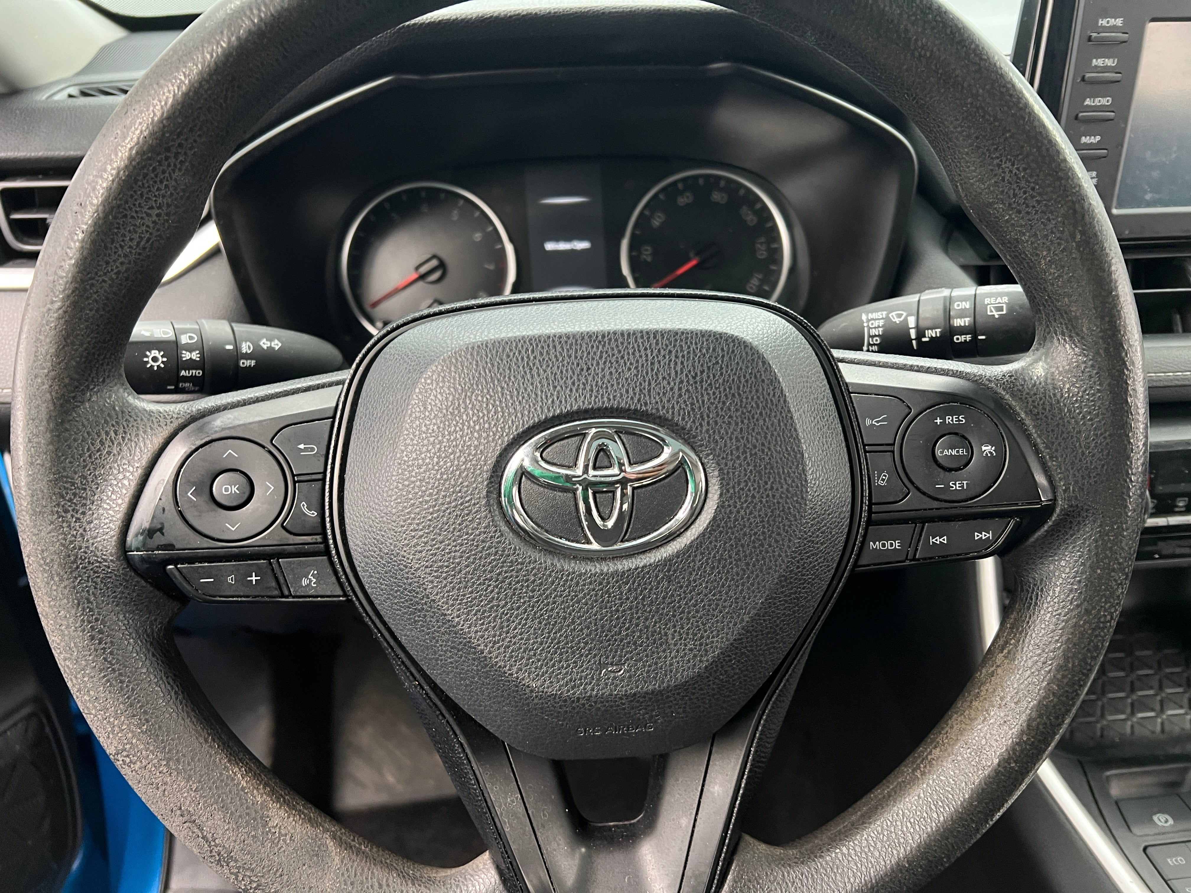 2019 Toyota RAV4 XLE 5