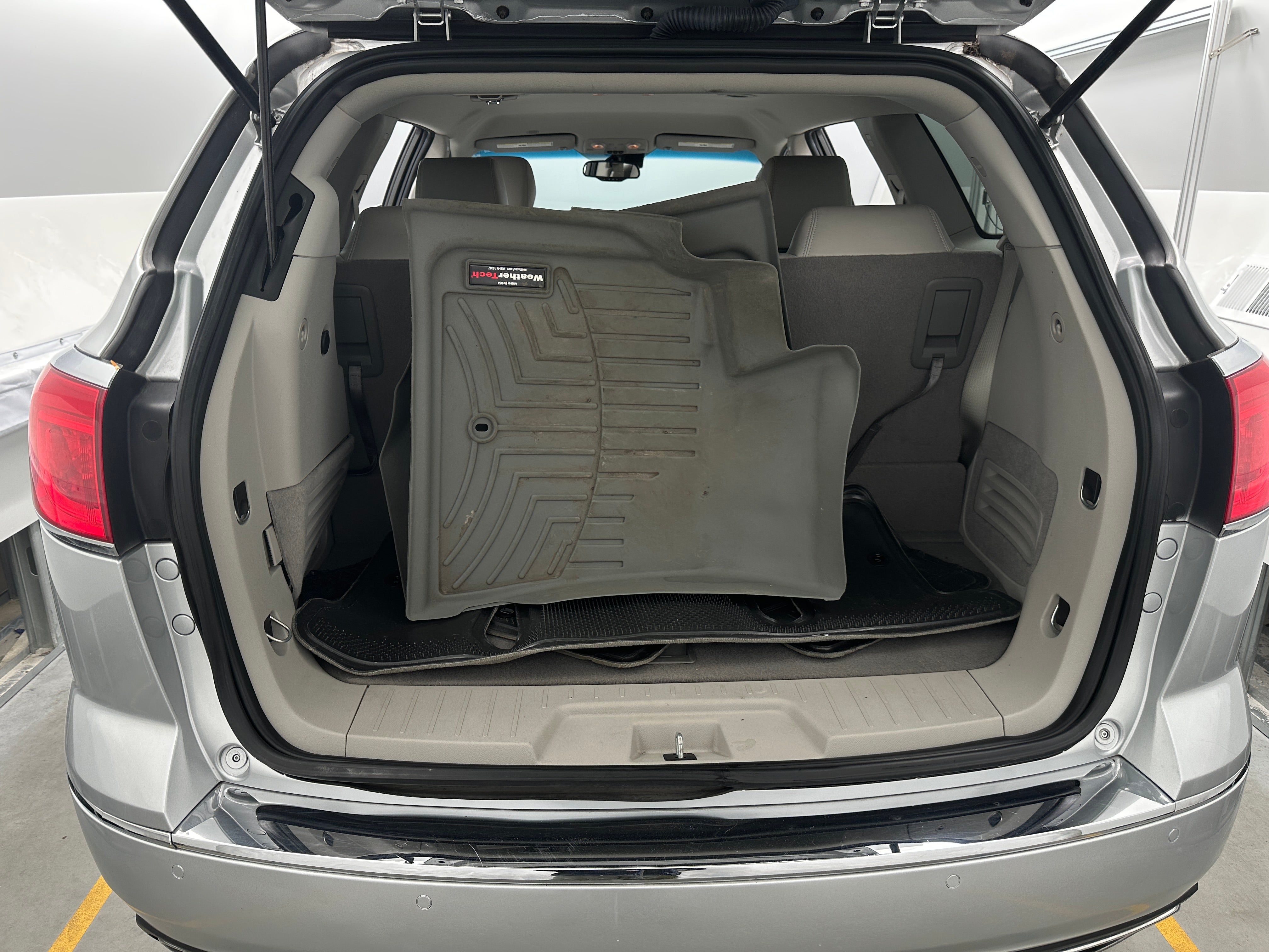 2017 Buick Enclave Leather Group 6