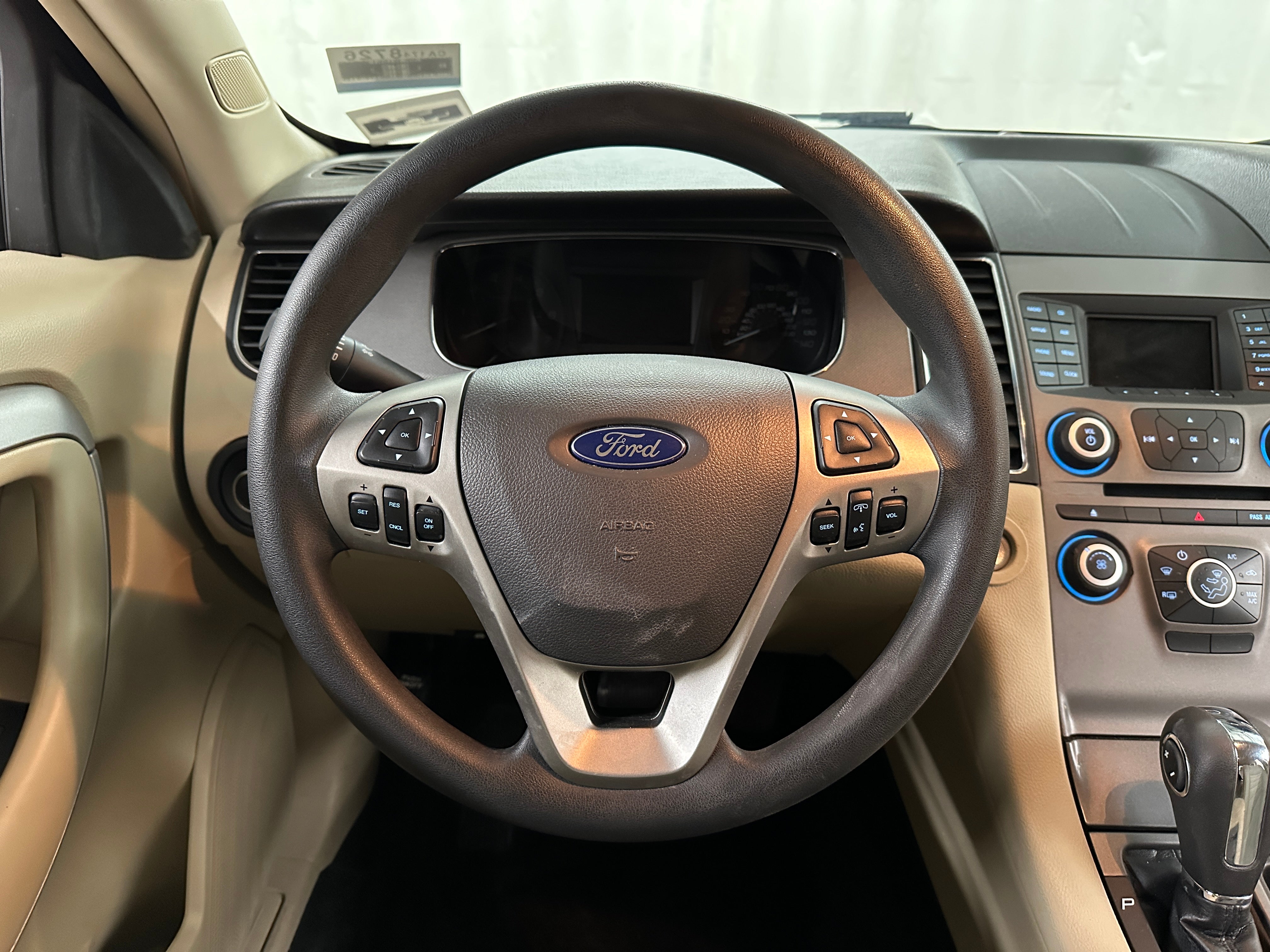 2018 Ford Taurus SE 5