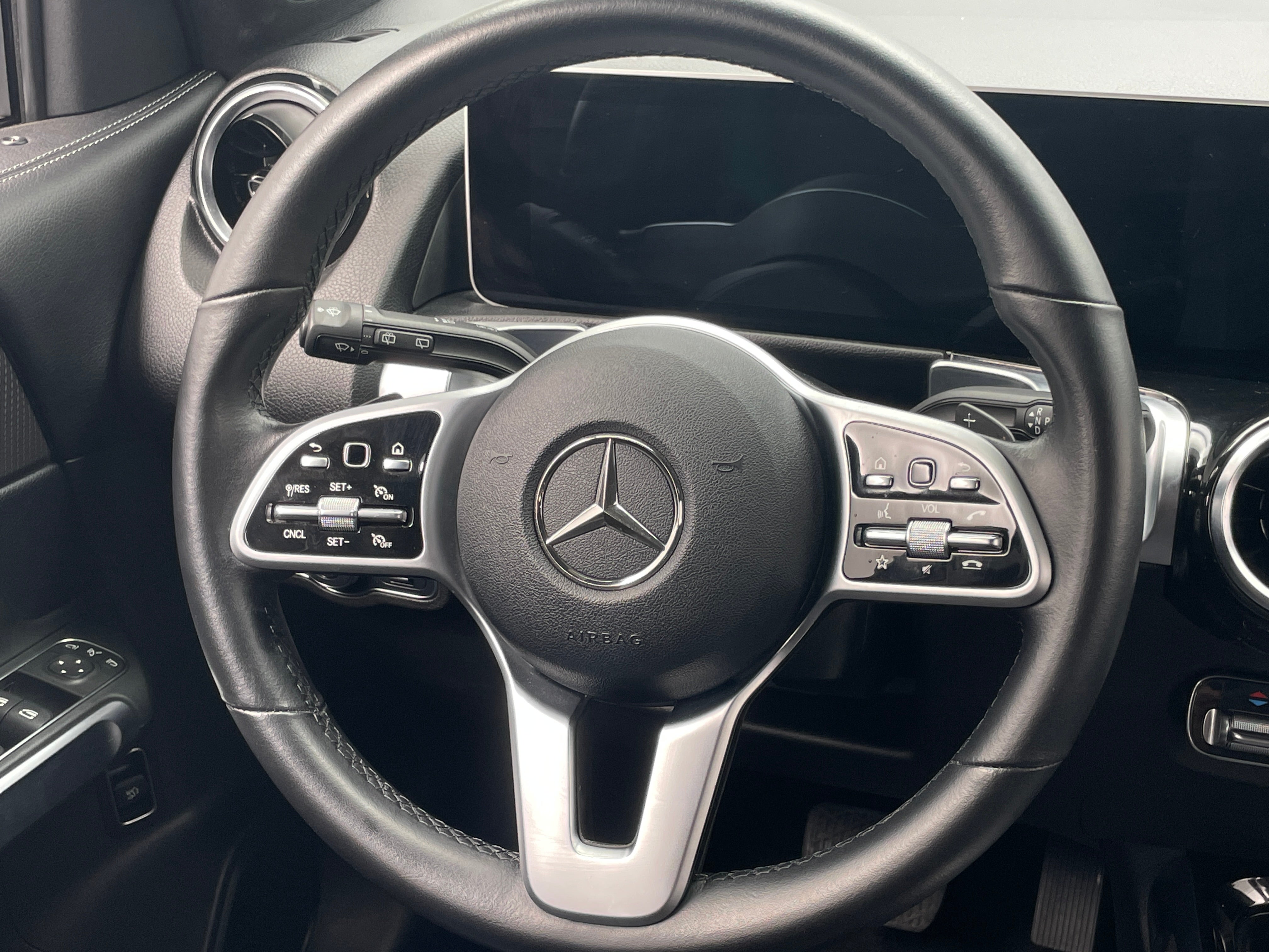 2021 Mercedes-Benz GLB 250 5