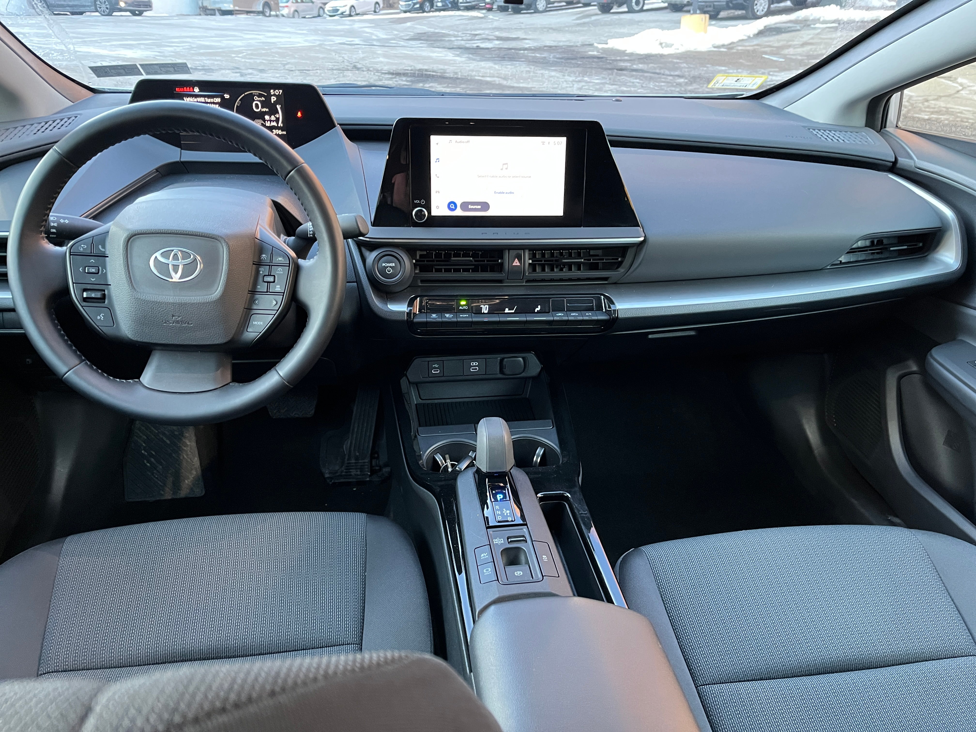 2024 Toyota Prius LE 3