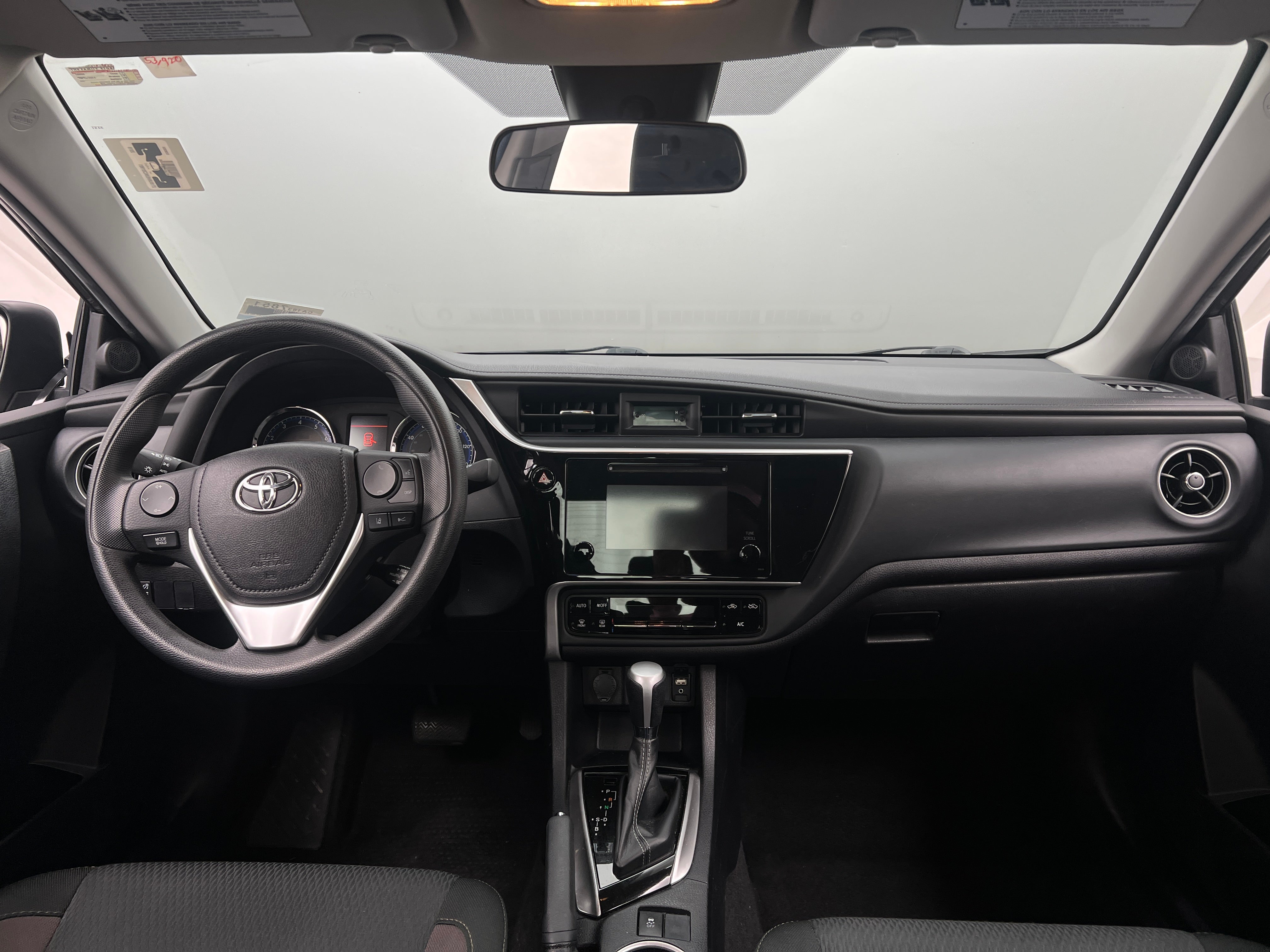 2019 Toyota Corolla LE 3