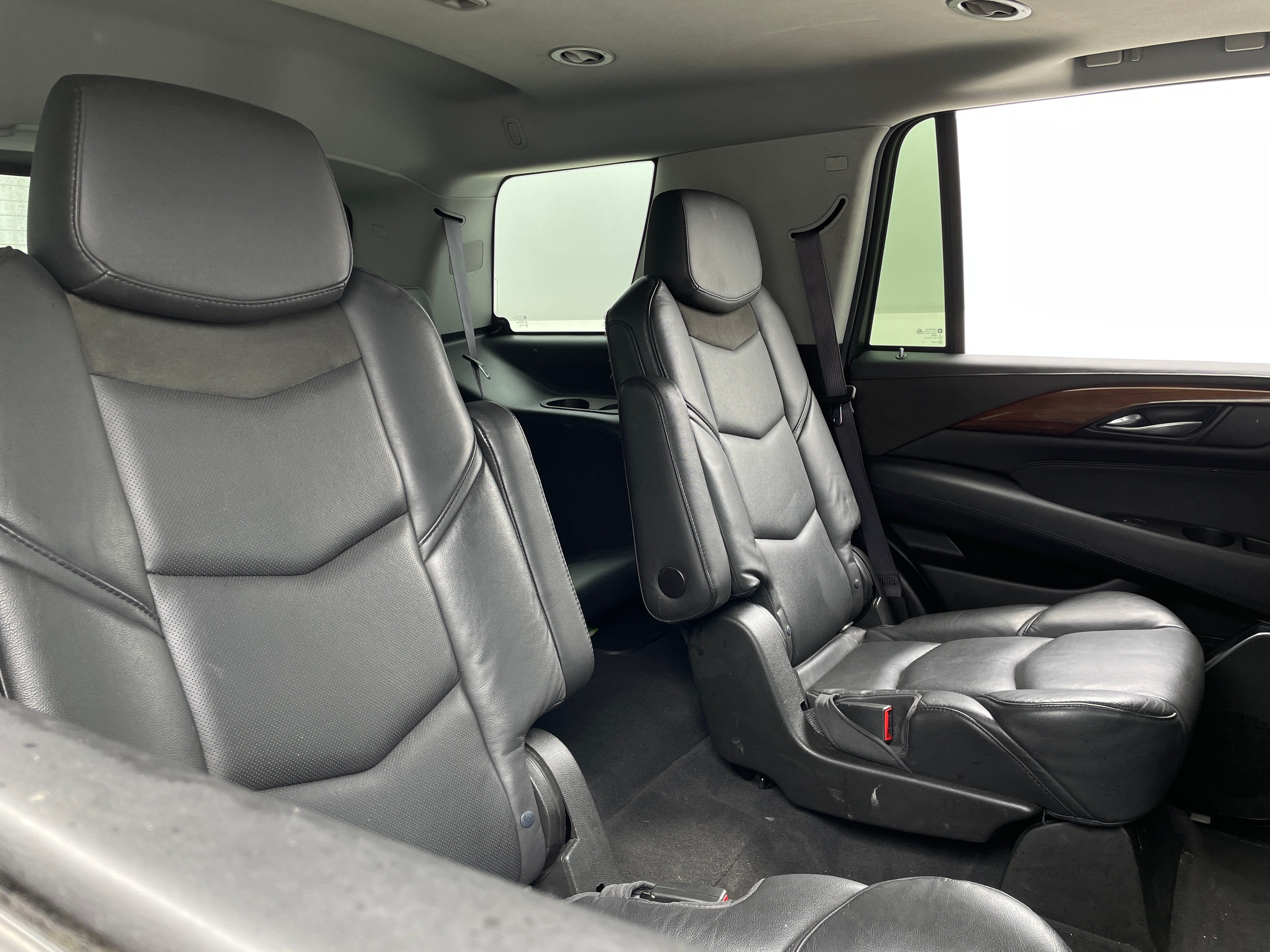 2016 Cadillac Escalade Luxury 5